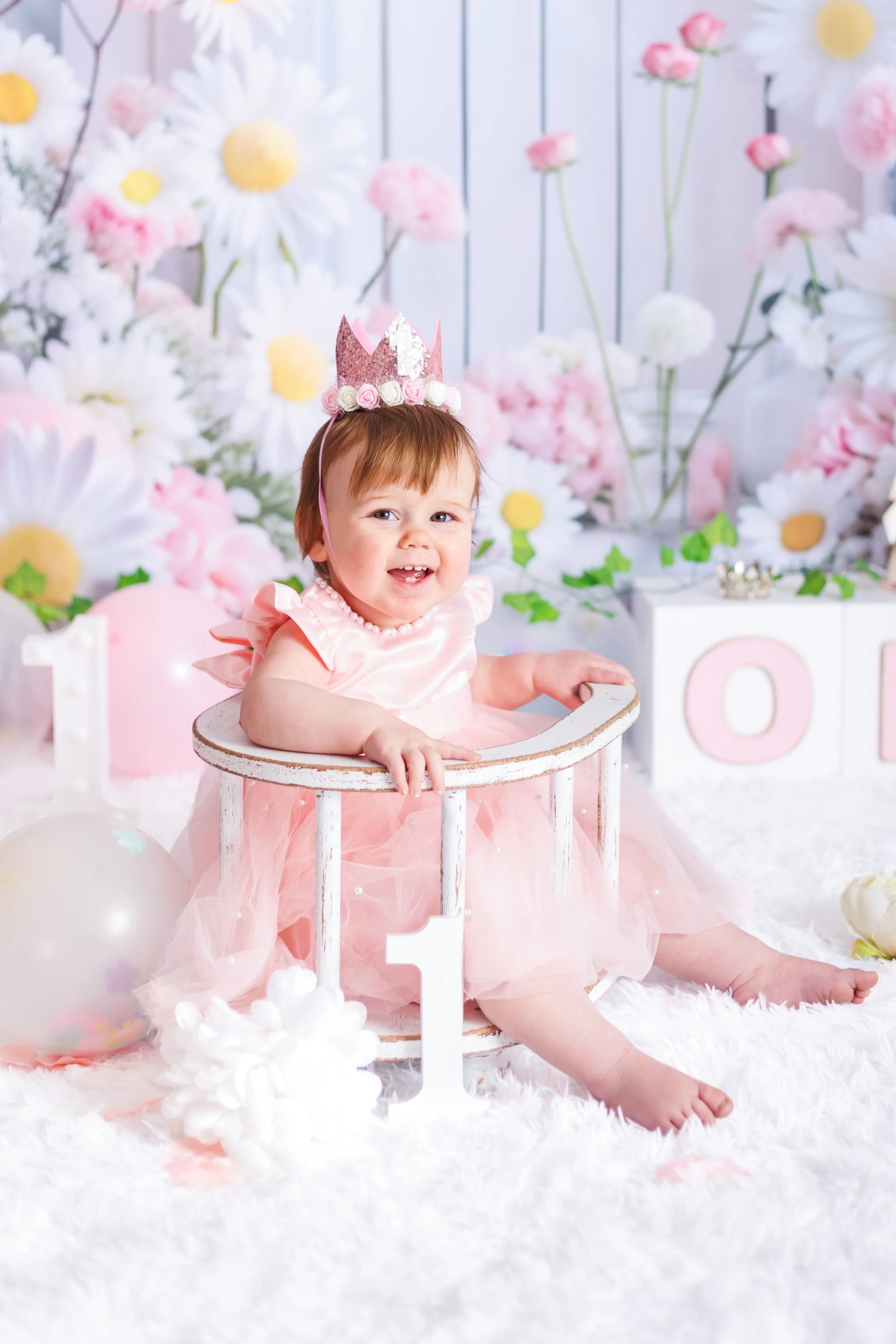 cake-smash-birthday-studio-bridgwater-baby-photographer.3-jpg.jpg