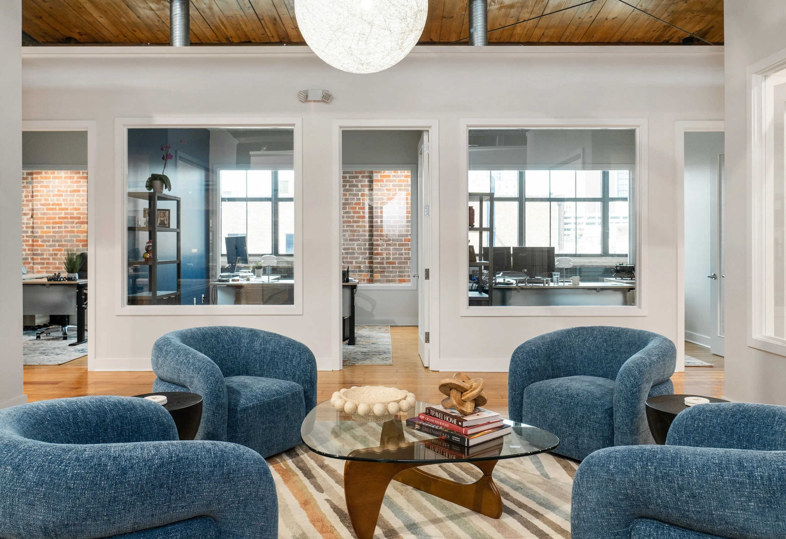 39 Ethos SittingArea1 copy.jpeg