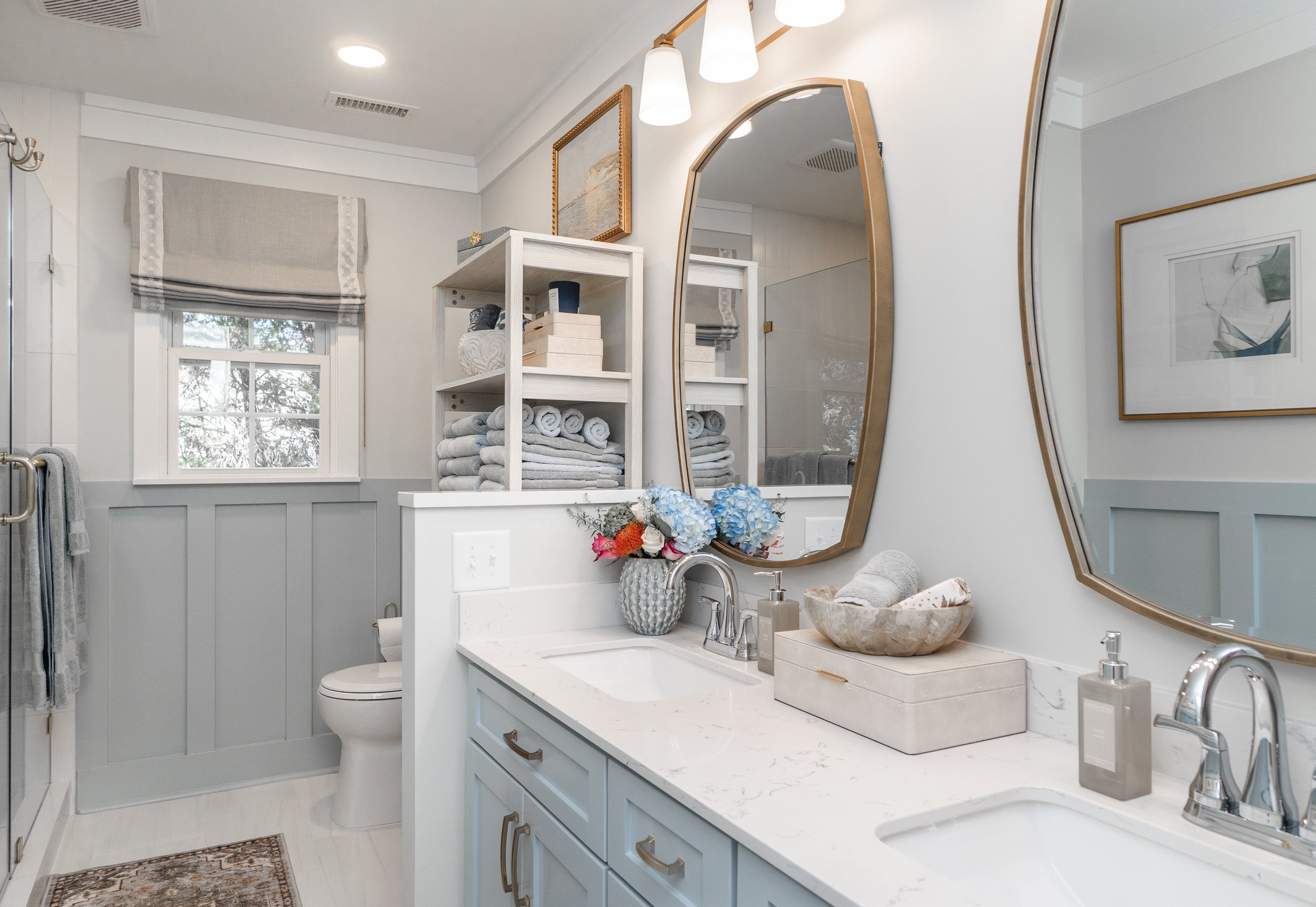 30_VictorialPl HallBath2 copy.jpeg