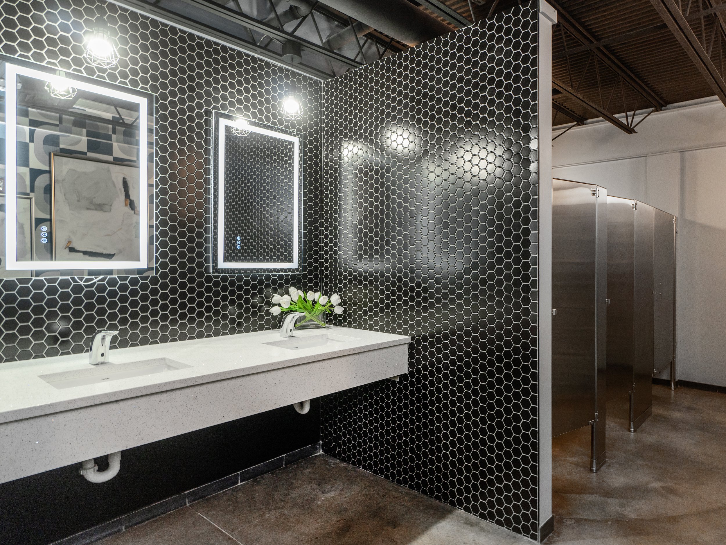 20 Ethos LadiesRm1 copy.jpeg