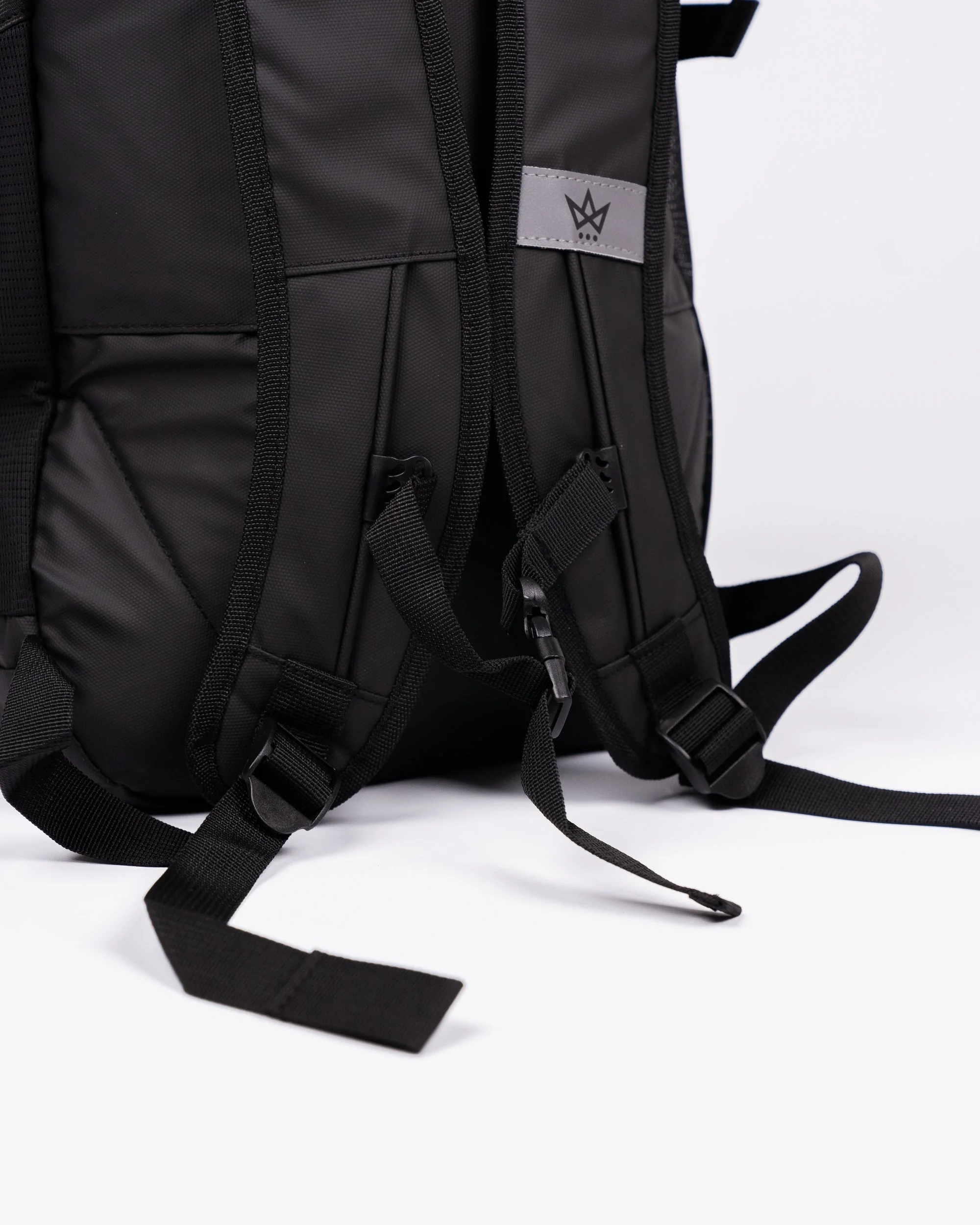 Velar Backpack-13.jpg