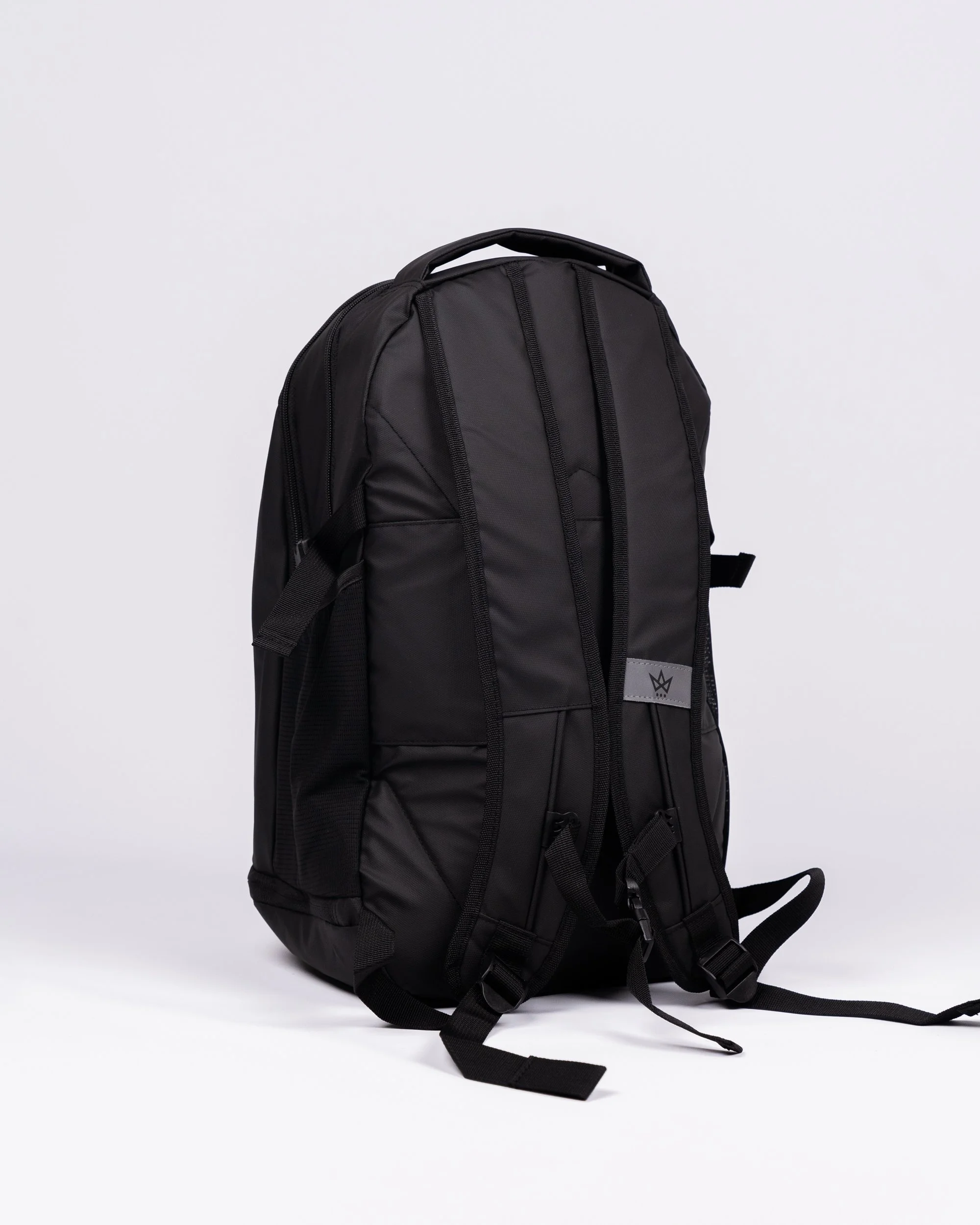 Velar Backpack-10.jpg