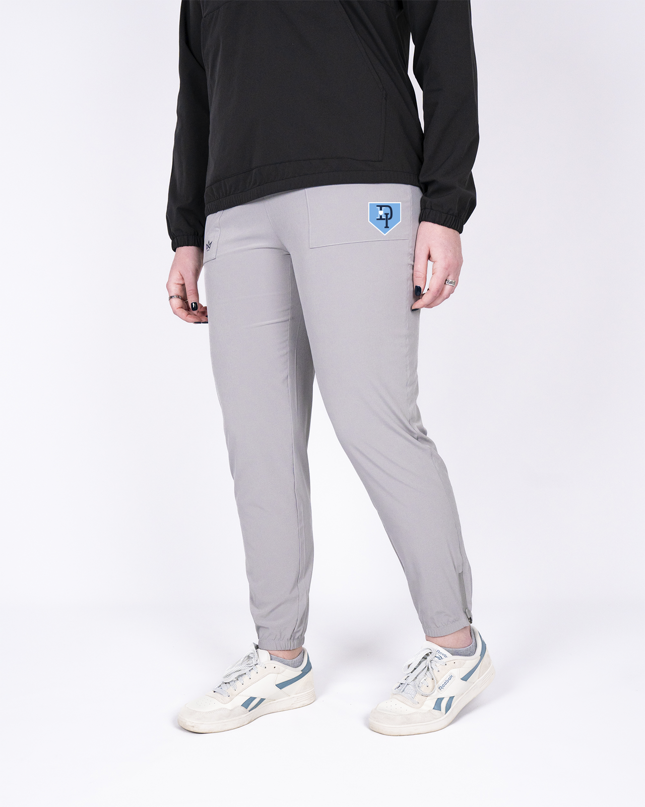 WM_Resilient_Joggers_DI_26copy.png