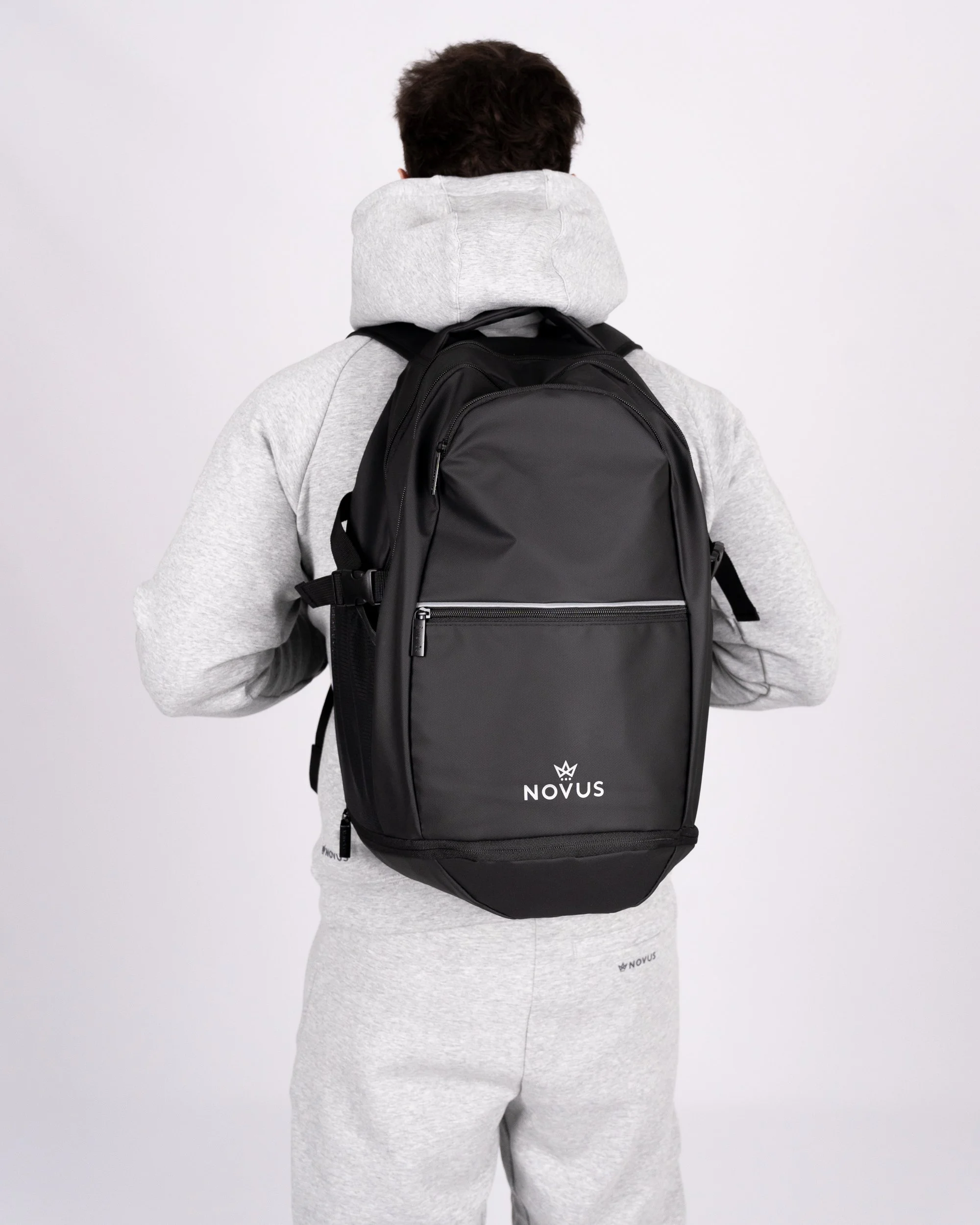 Velar Backpack - Model-1 (1).jpg