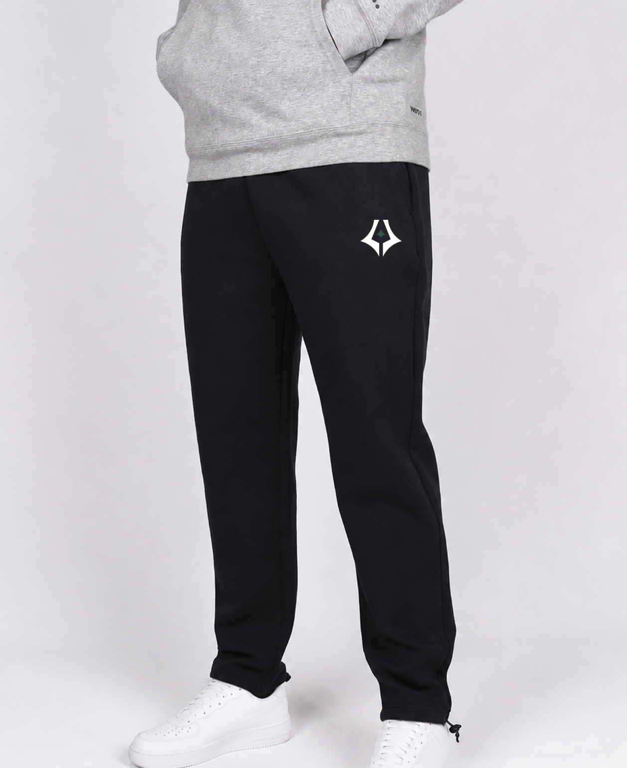 RoyalKnit_Sweatpants_LL_26 copy.png