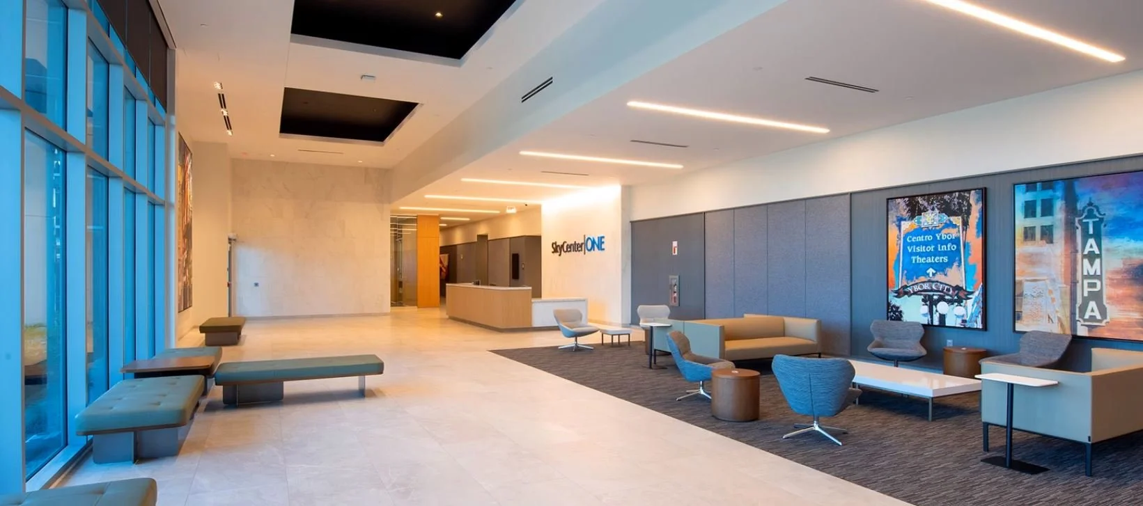 SkyCenterOne_Lobby2.JPG