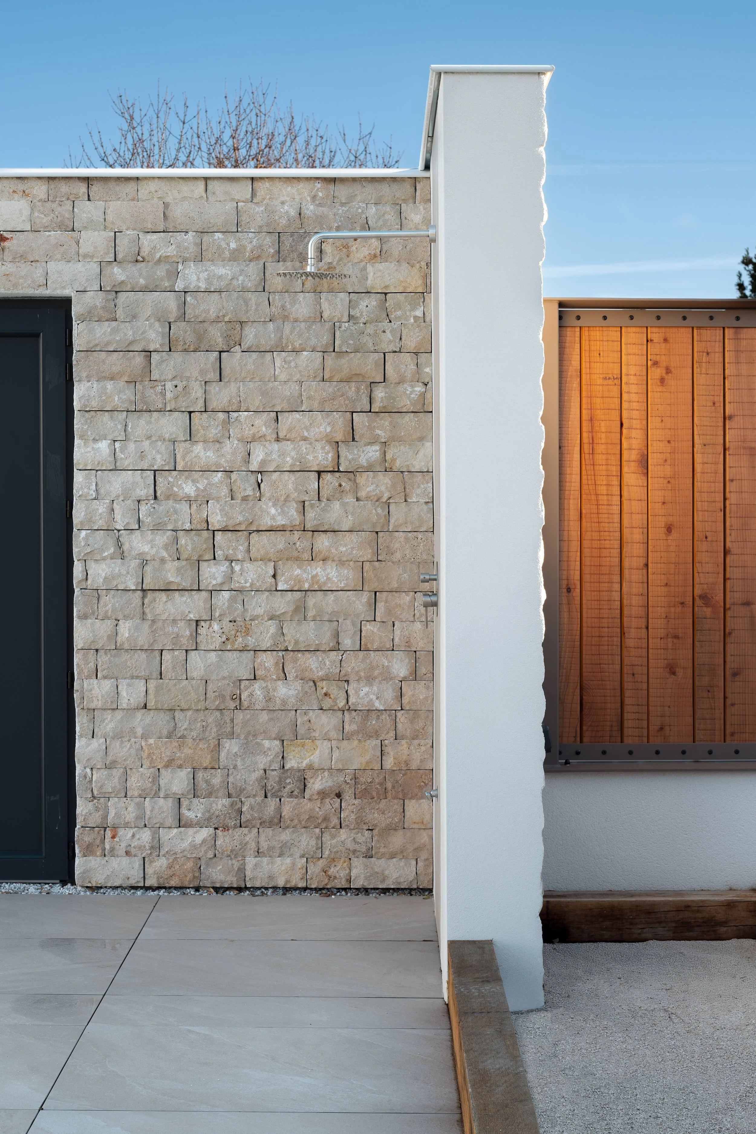 Pool House_Anais Magnabal_@Alexandre Le Gratiet-8.jpg