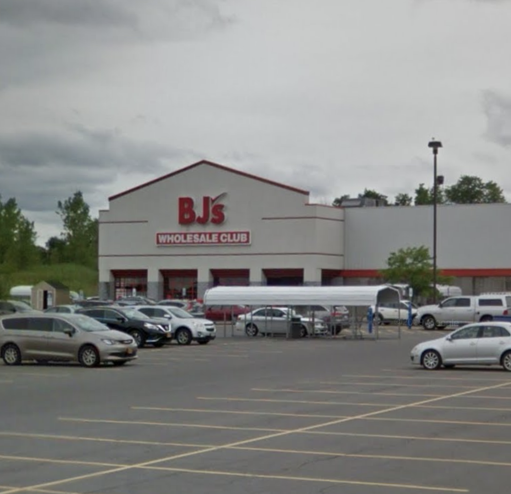 Poetry: The Cliché Feeling of a Blow Job in a BJs Parking Lot