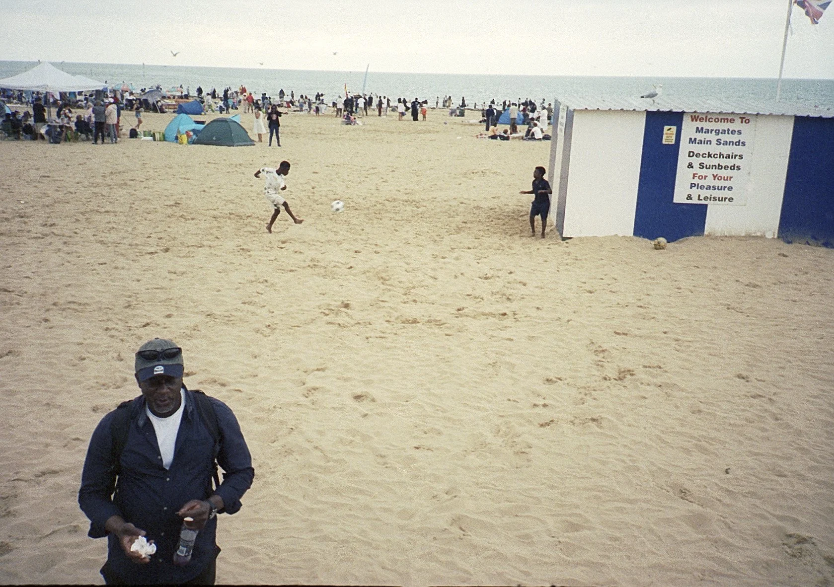 footy on da beach