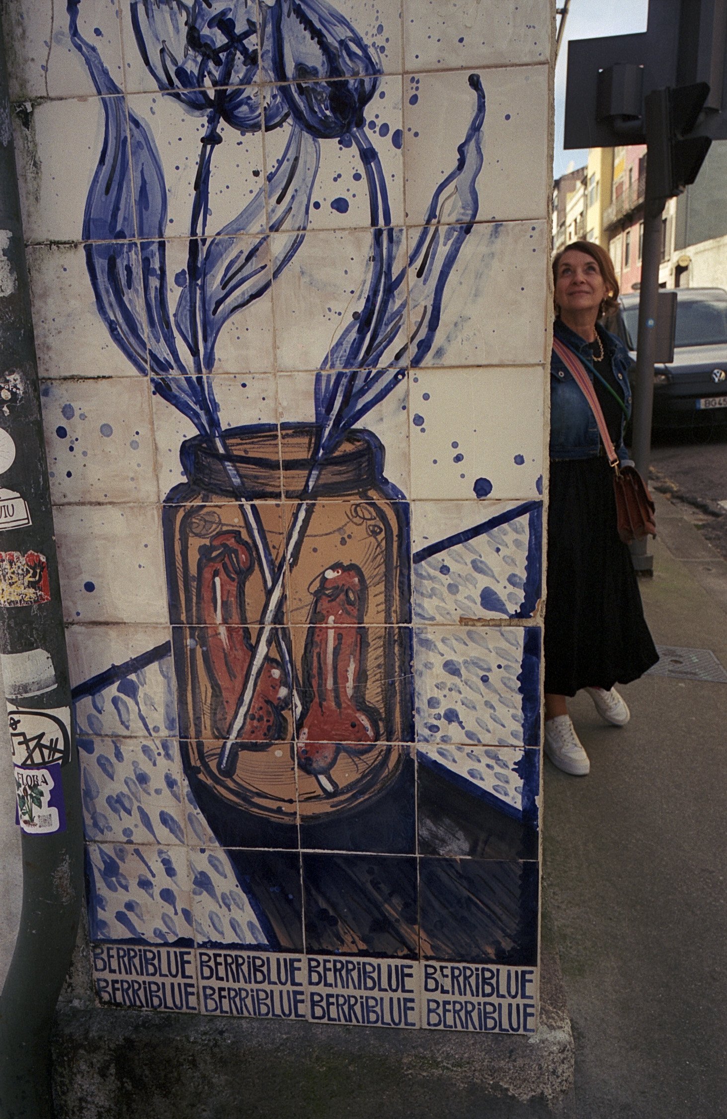phallus jar and wife