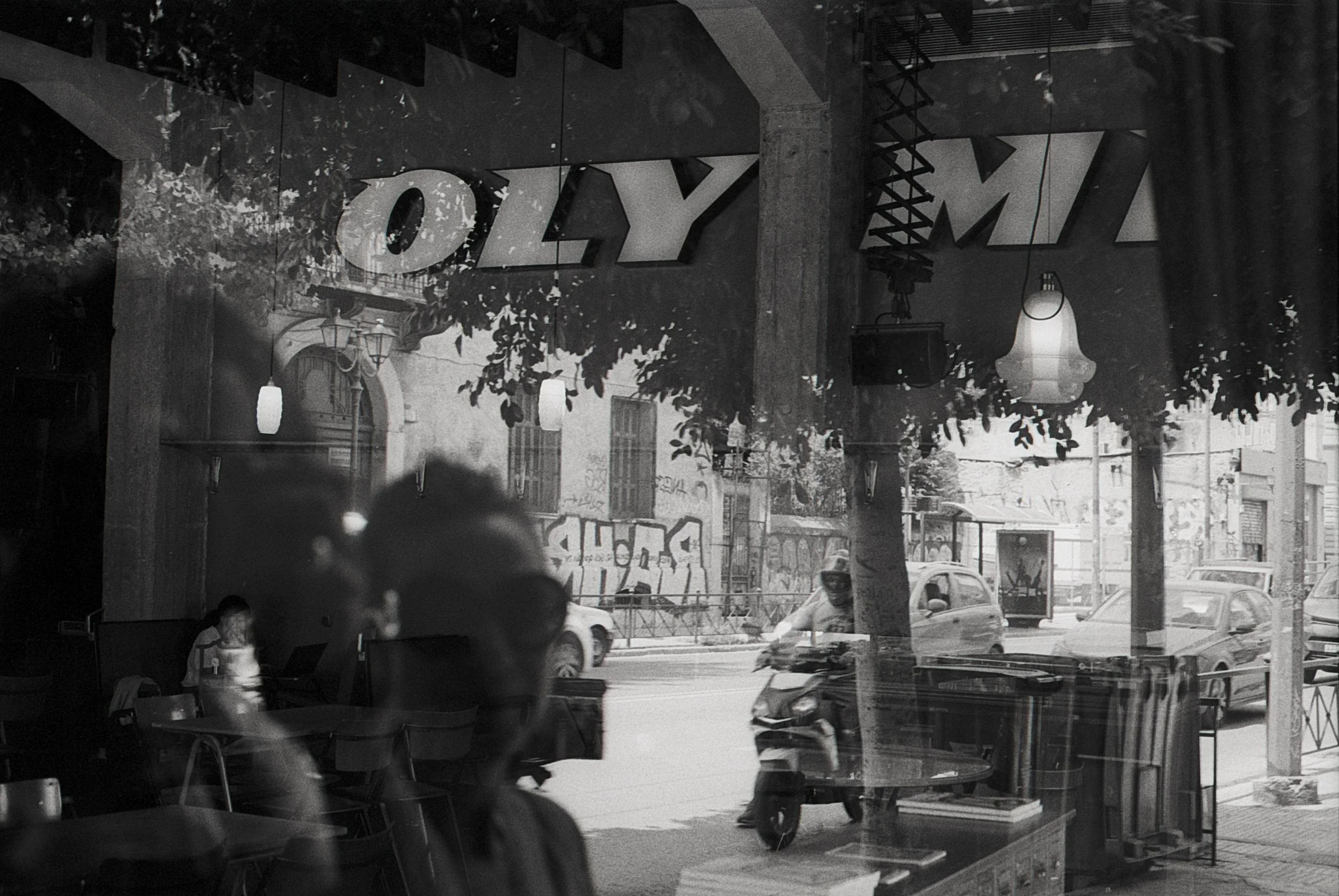 OLY M