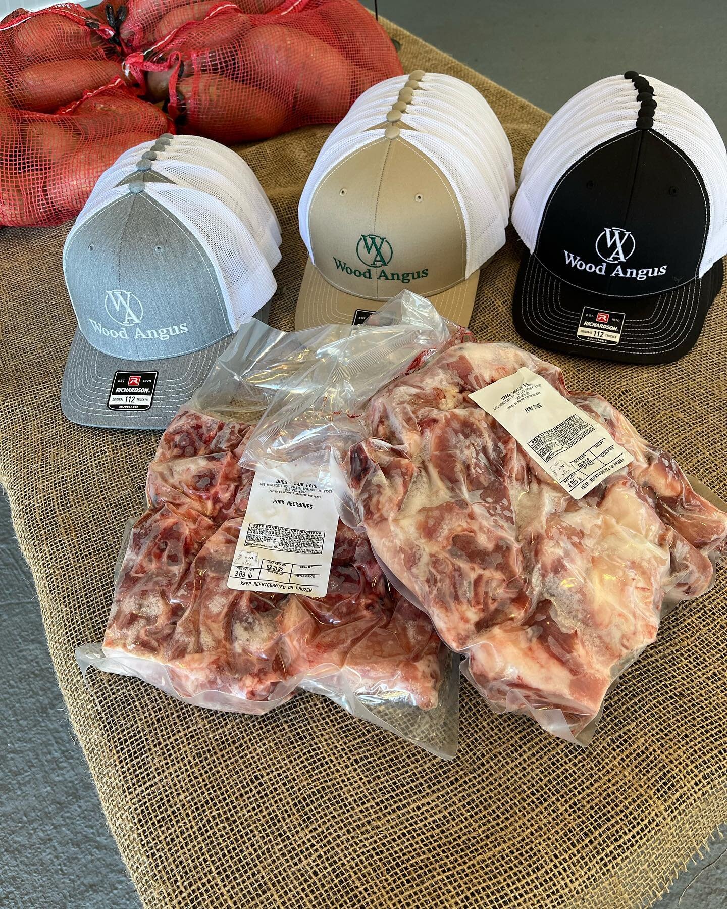 This fall, are you planning to make your own soup stock or bone broth? Wood Angus has the beef and pork bones that you need. During the month of November, all neck, back and soup bones are on sale for 50 cents per pound.

Contact me at 919-801-2737 o