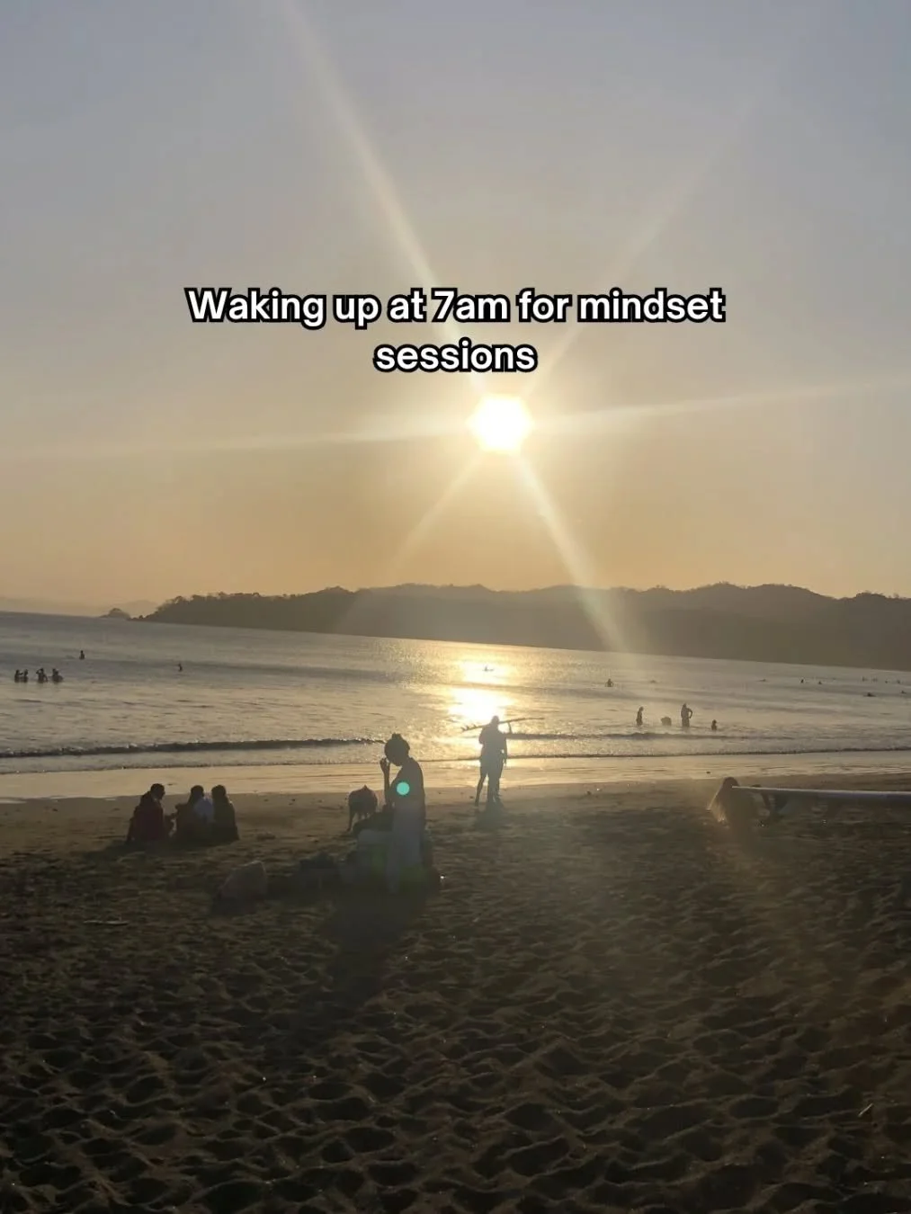 You don&rsquo;t find this in a classroom.
You find it at 7am&hellip; watching the sun come up.That&rsquo;s when things start to shift.

Panam&aacute;🇵🇦
Camp 2026
Only 25 participants

#mindset #personalgrowth #discipline #june2026 #educacionalcamps