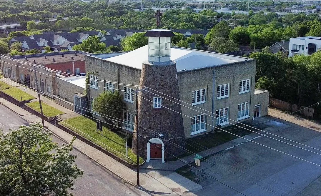 Exterior Morrell_edited.jpg