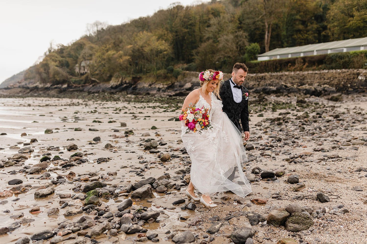 28 oxwich bay winter wedding.jpg