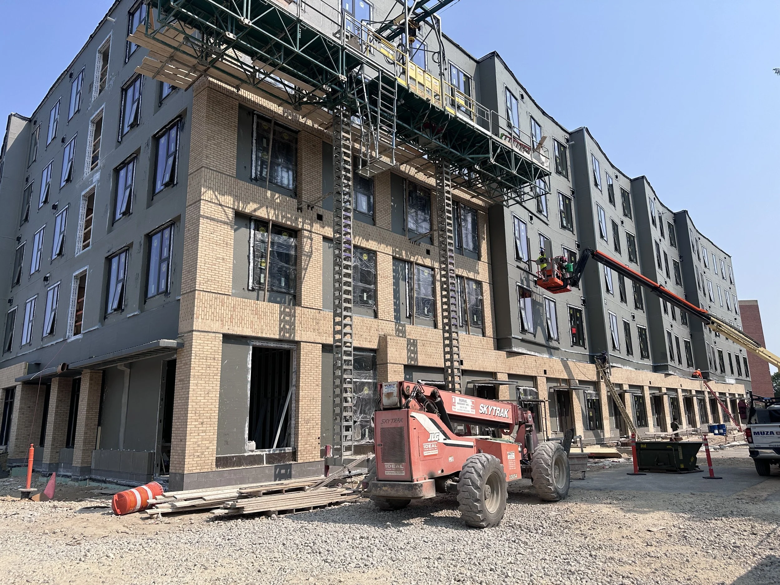 07.28.2026 - Masonry continues at Luna (B1), along the side of the building that will face the future lake-to-lake multiuse path.