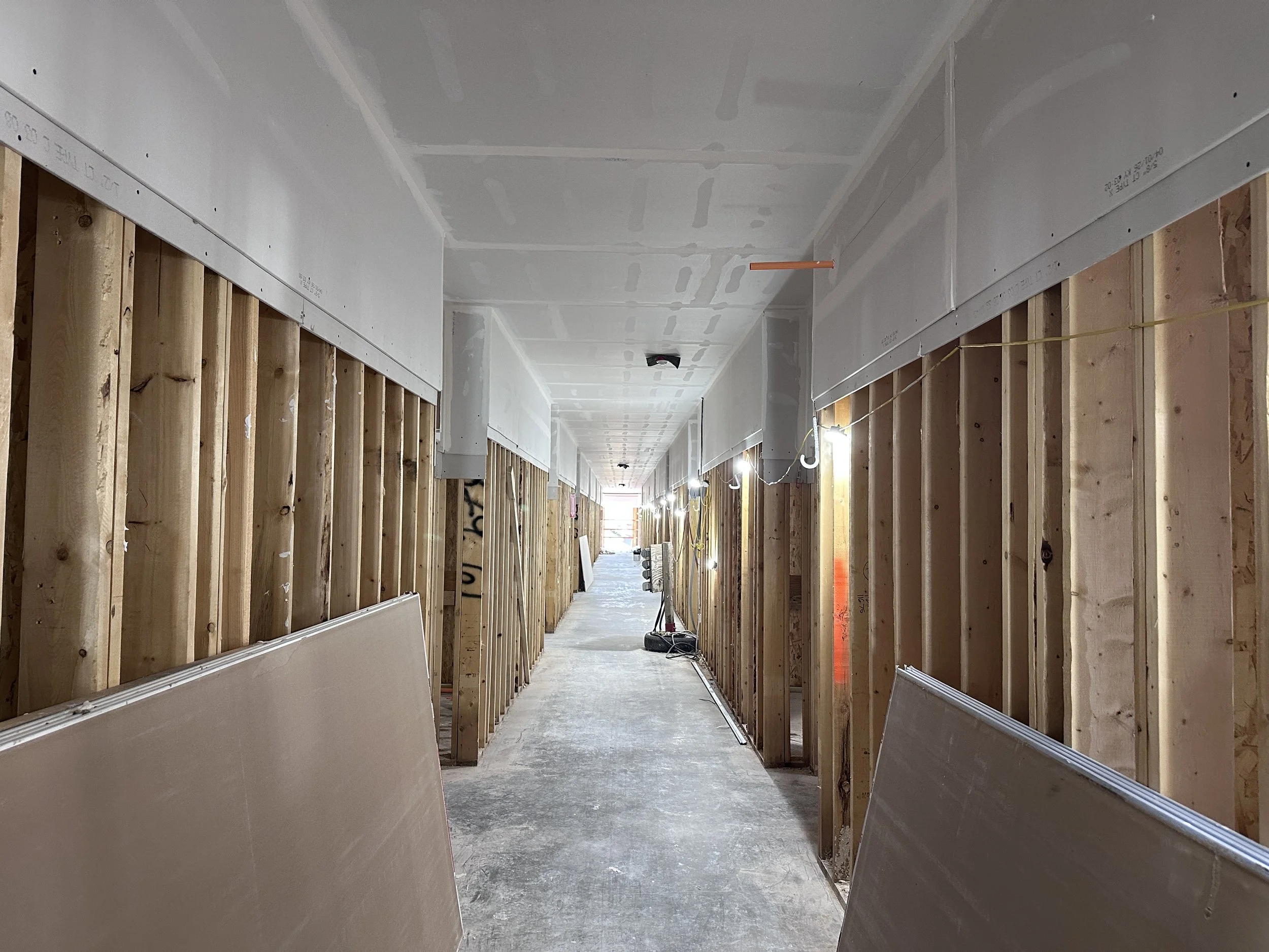 06.04.2026 - Drywall installation has begun throughout Luna/B1.