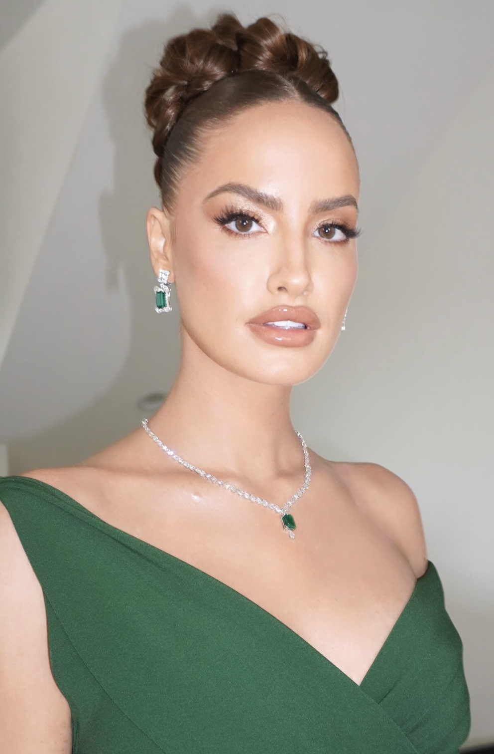 Makeup by Tobi Henney