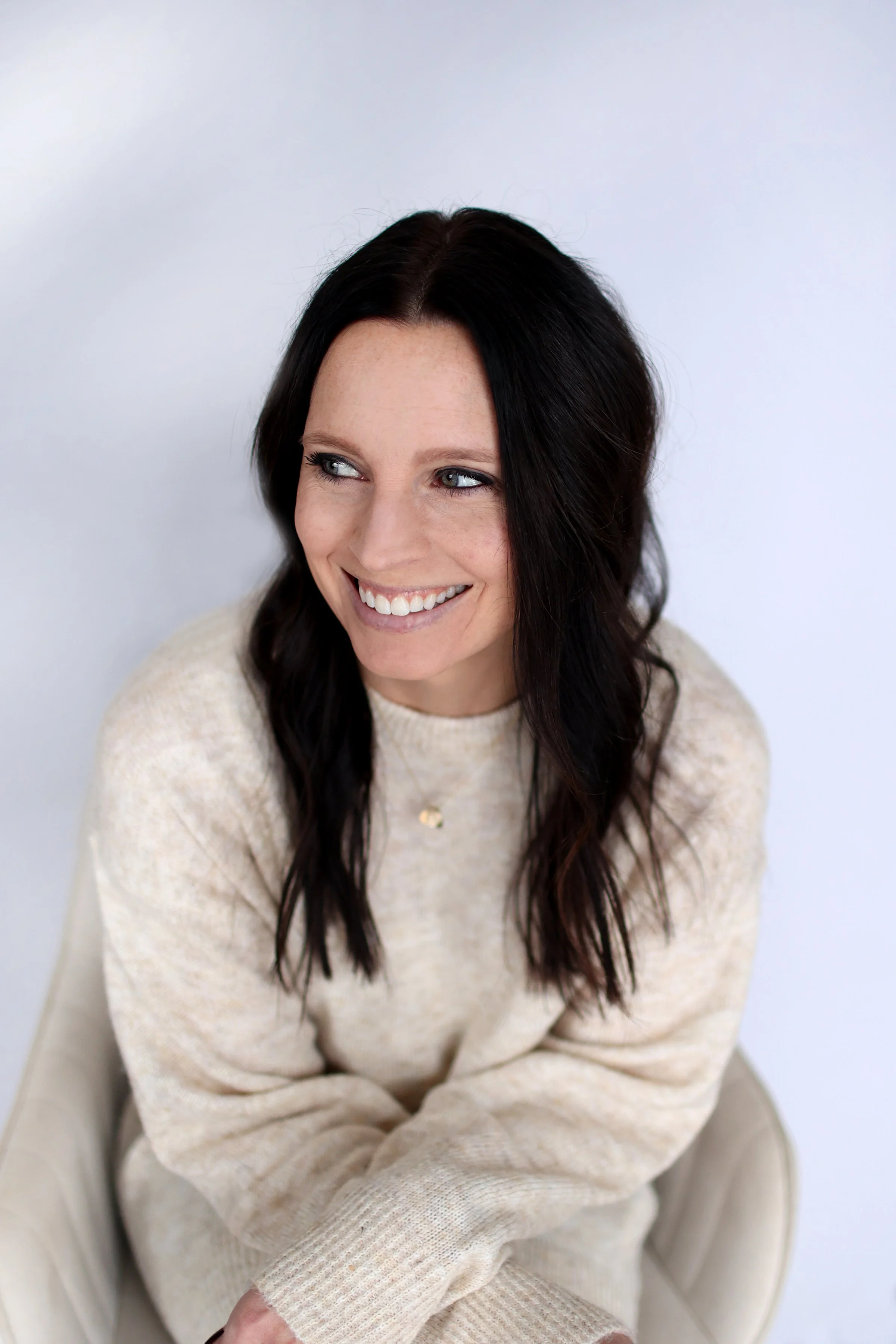 About — Author Megan Reinking
