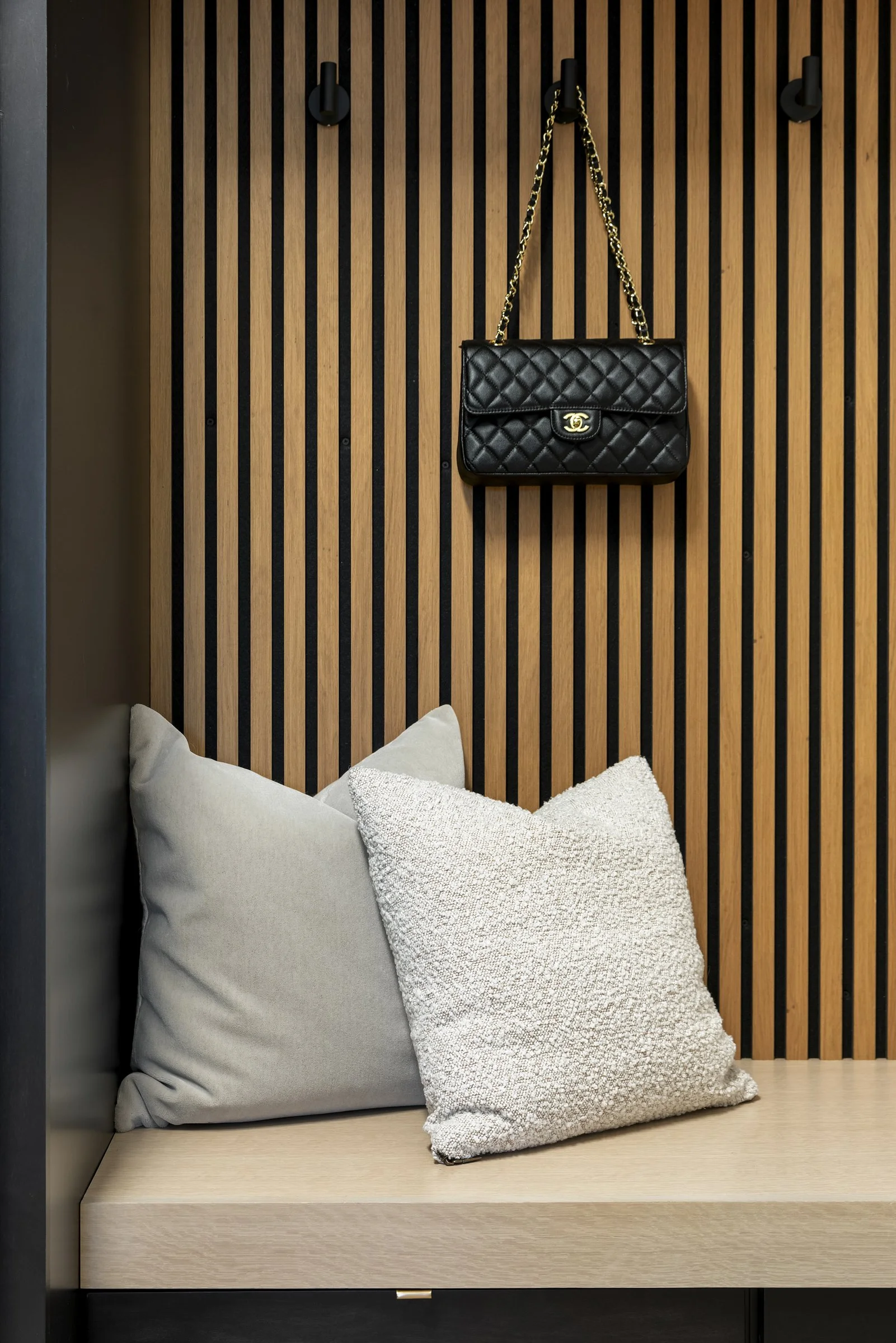 Sarah Bell Design Studio + RCM Renovations - Wilds Pkwy NW - 027.jpg