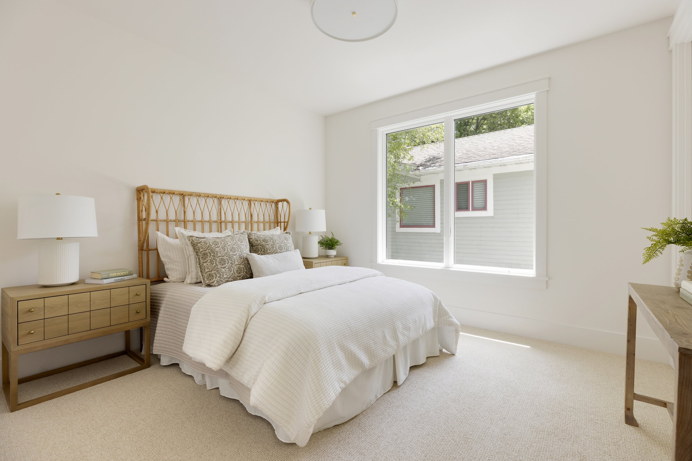 AHT_Pinnacle_Sarah Bell Design_Shady Beach Trail_069.jpg