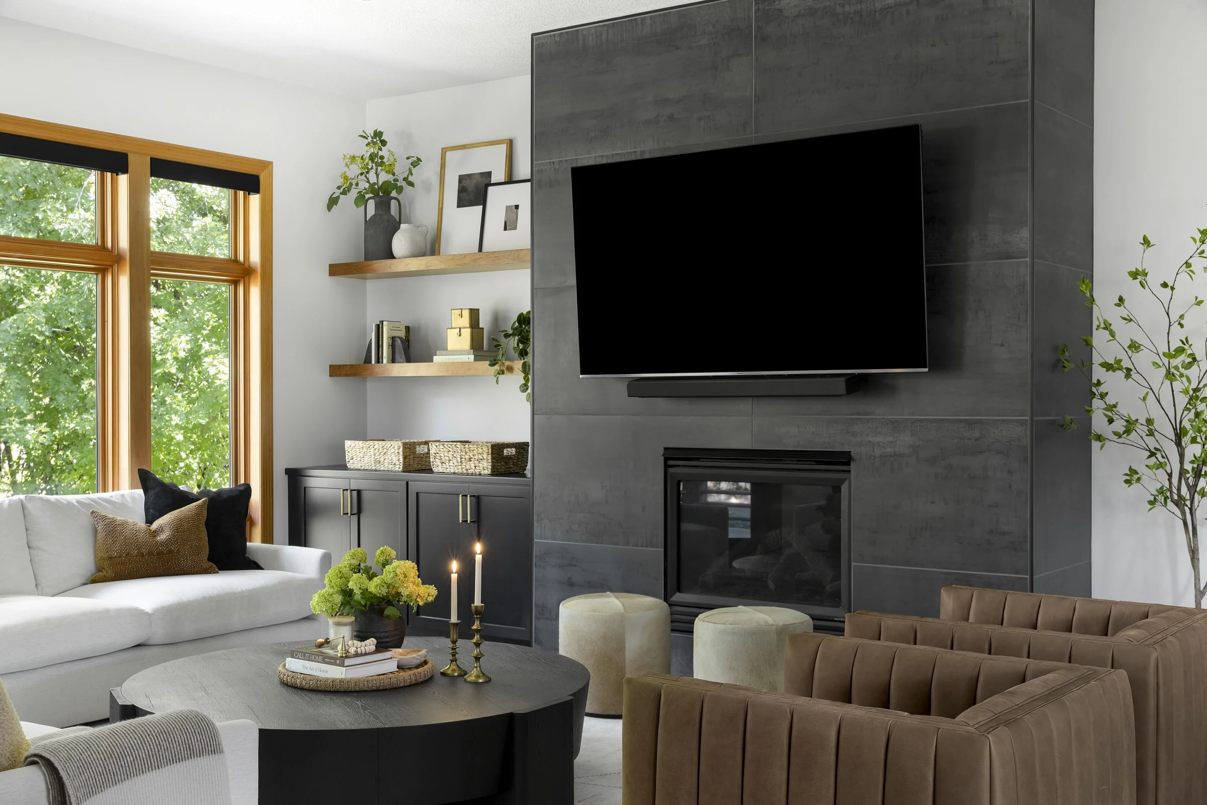 Sarah Bell Design Studio + RCM Renovations - Wilds Pkwy NW - 003.jpg