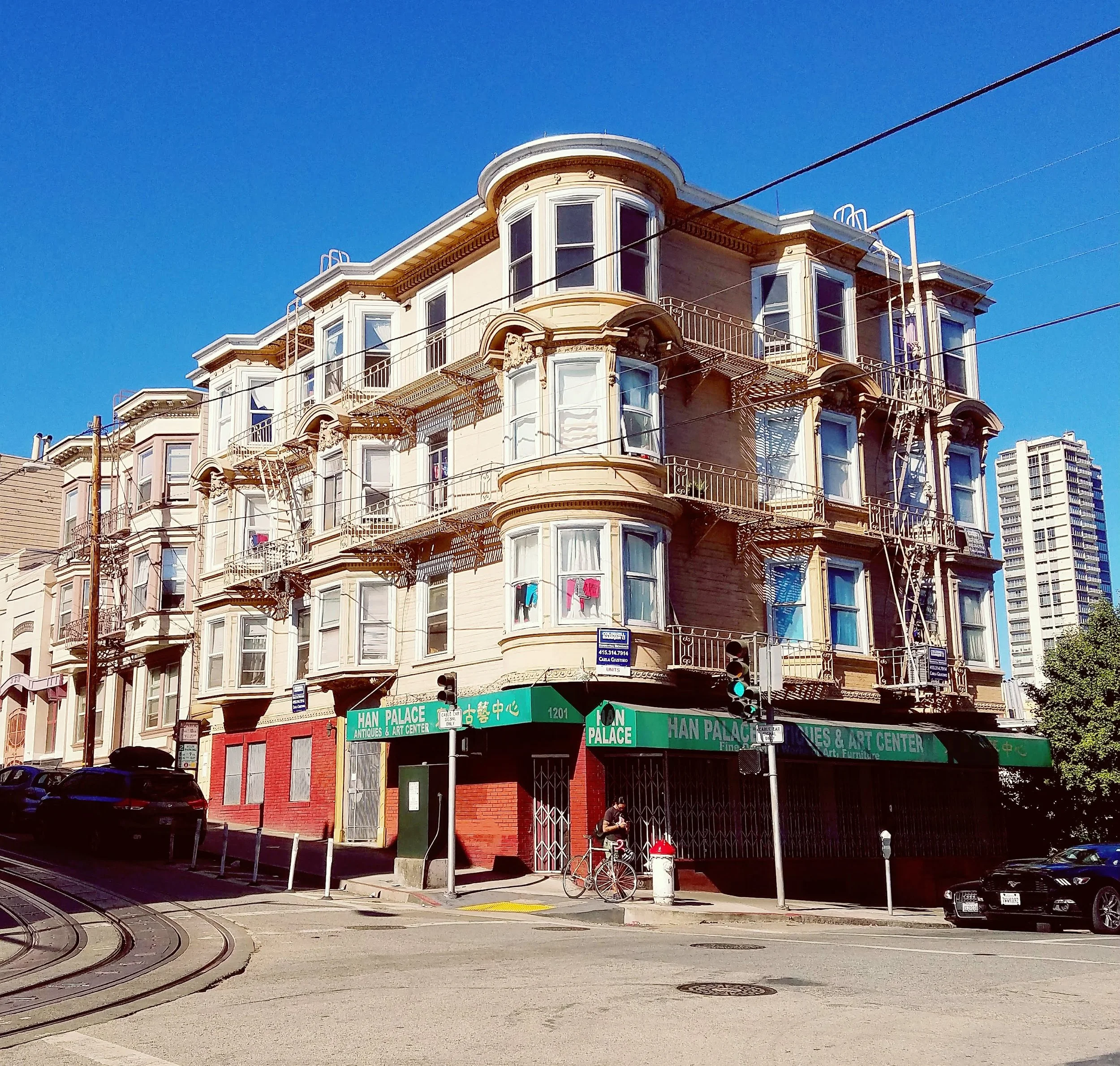 1201 _Powell & 900 Jackson.jpg