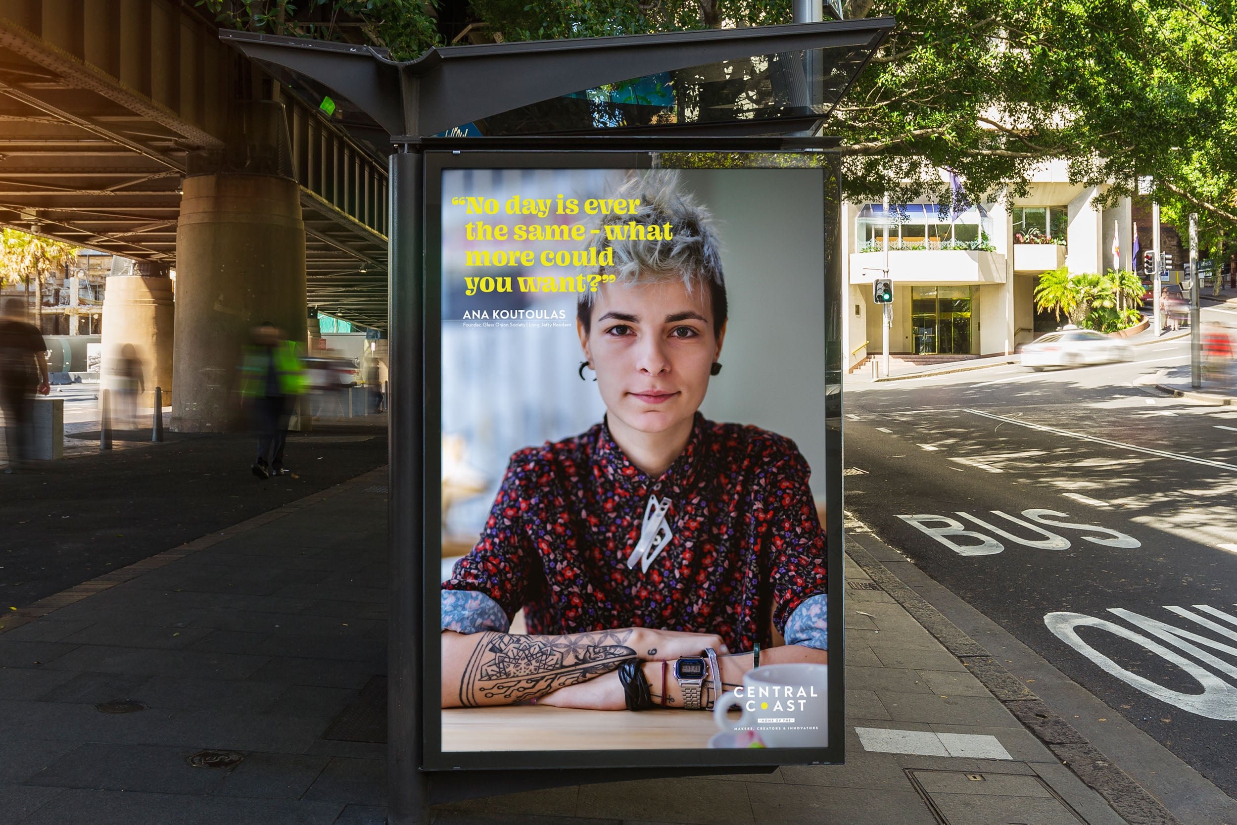 Outdoor_Bus_01.jpeg