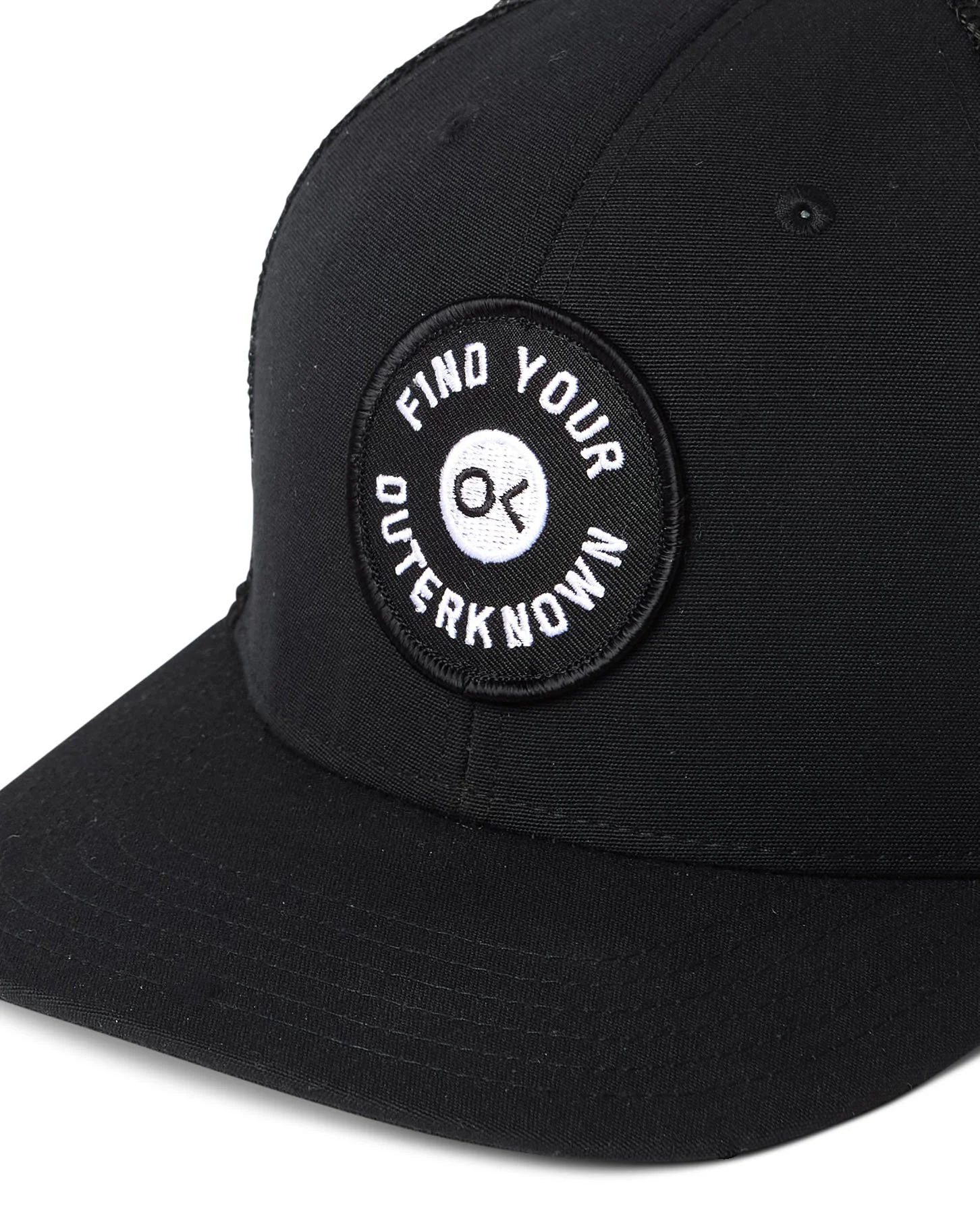 19405205_FYOK Patch Trucker_Pitch_Black_PCH_0997.jpg