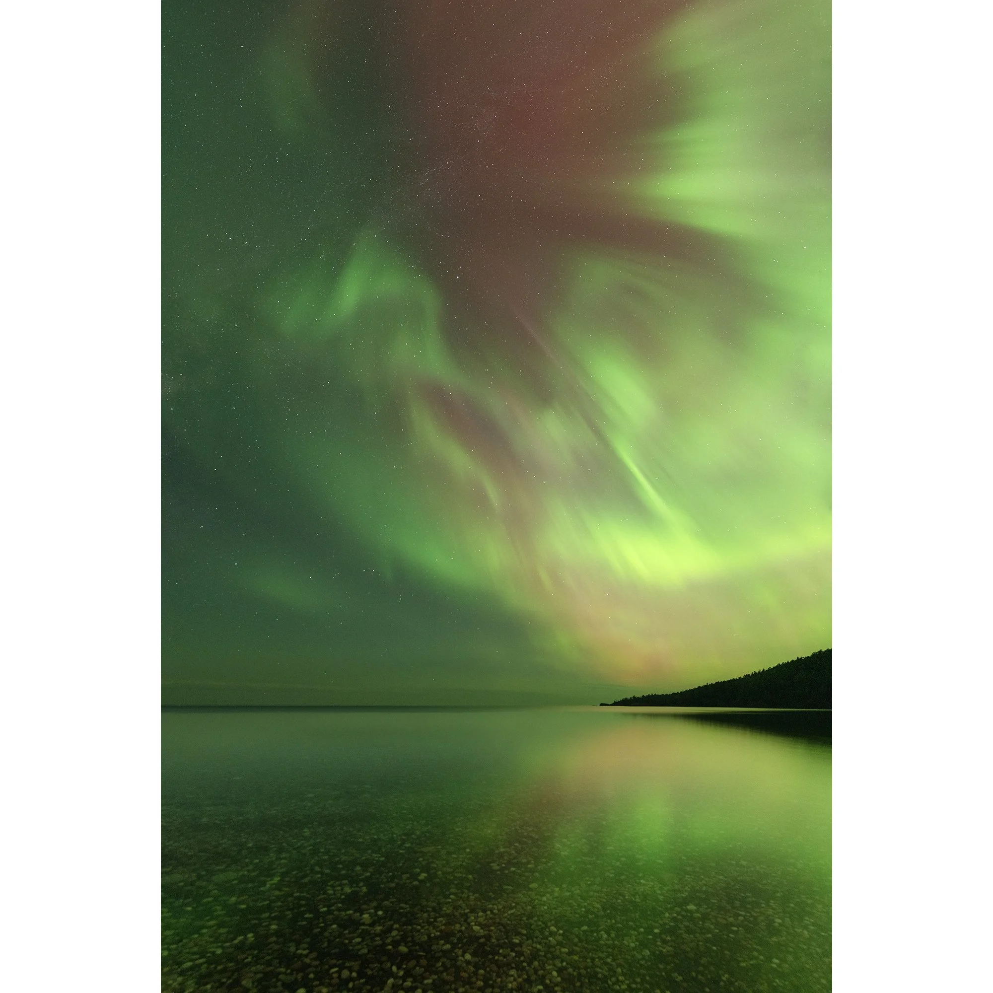 Green and Red Aurora Over Mica Bay – September 14, 2025