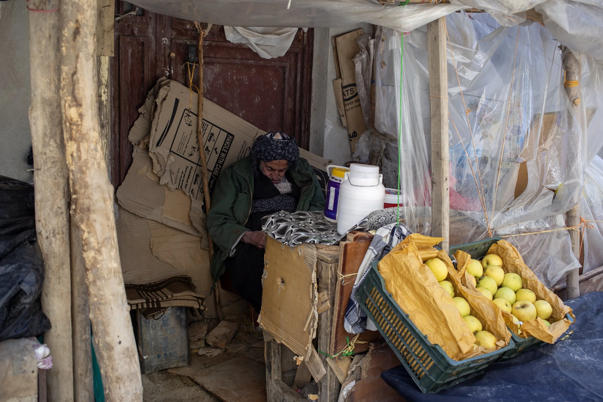 Foad S.M., Untitled, photo paper, 11 x 14 inches