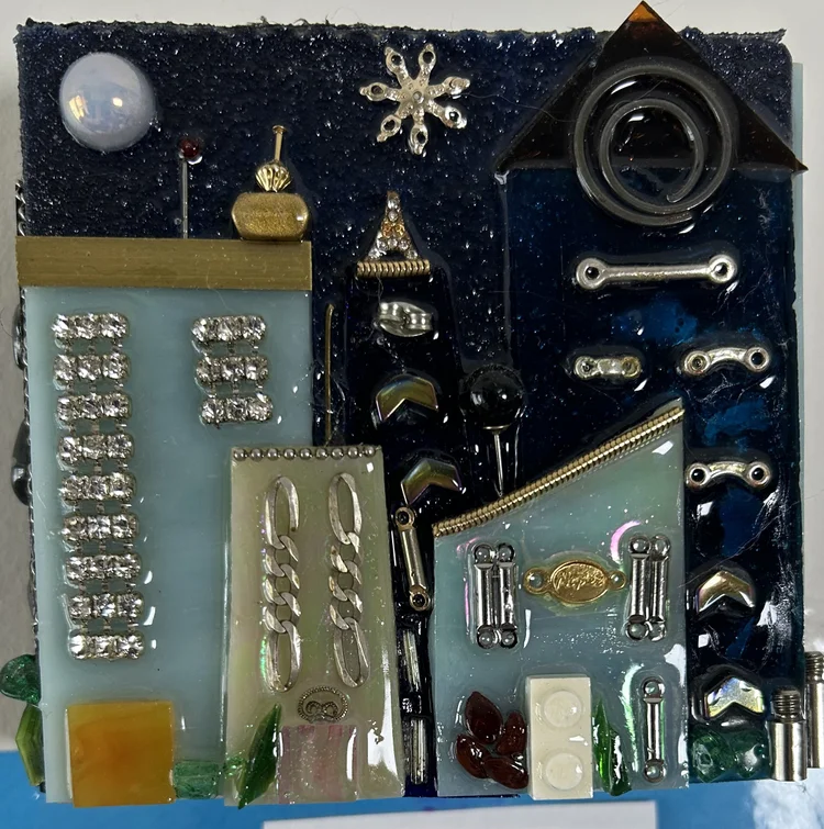 graywall: Barbara Weltsek / Tiny Richmond