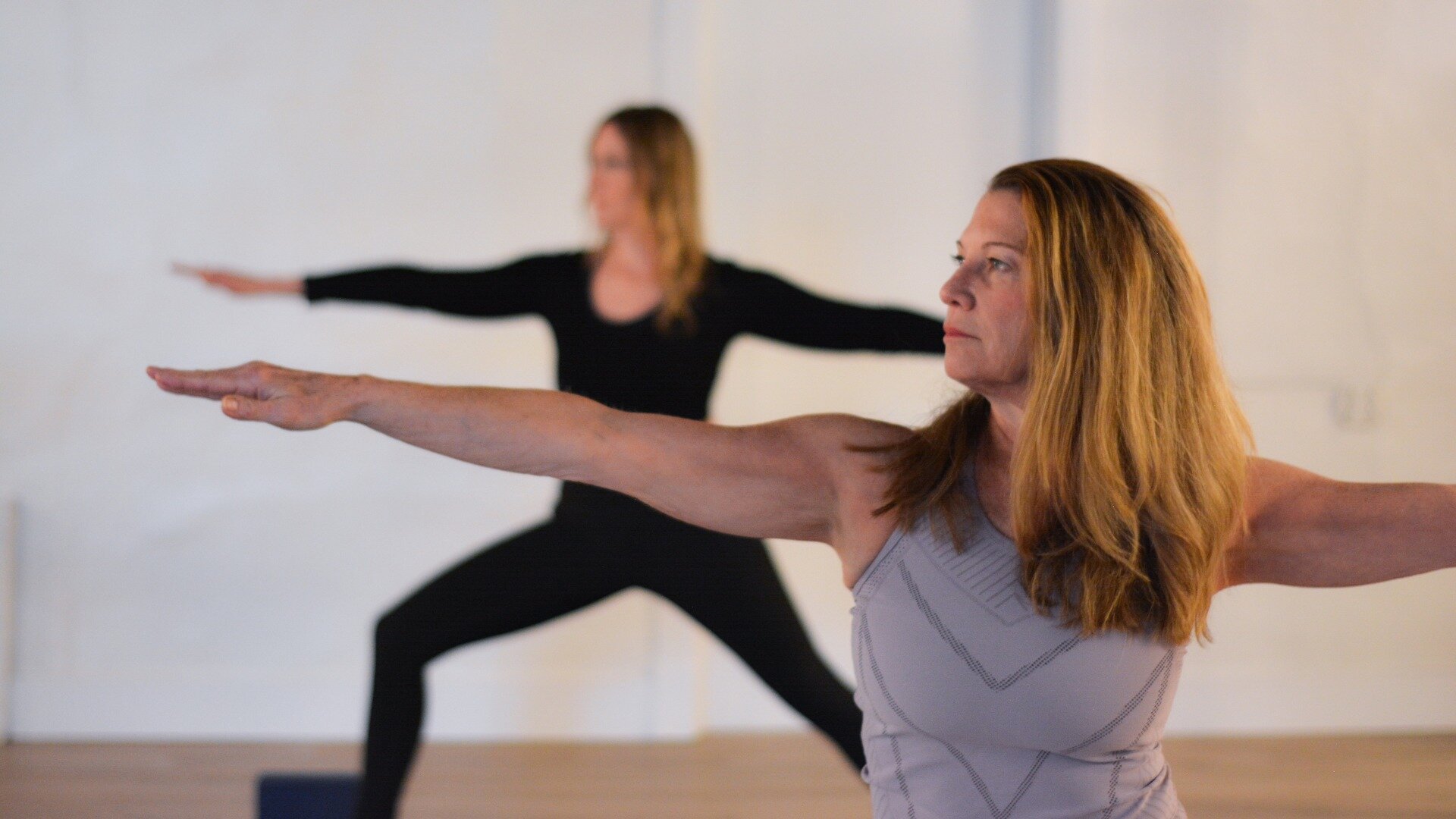 Donate to Ronald McDonald House Charities at a Vinyasa Flow Class
with Sasha Papazafeiropoulos
Ahimsa Oak Park | Saturday, Apr 6 | 1:00-2:00 PM
Ahimsa Elmhurst | Saturday, Apr 6 | 3:00-4:00 PM
Ahimsa Evanston | Sunday, Apr 21 | 1:00-2:00 PM

We are h