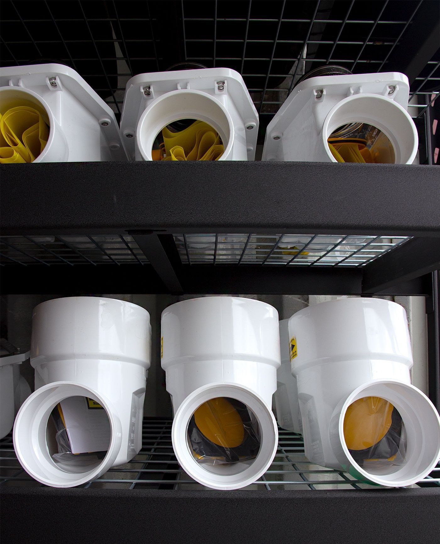 Looking for Mainline Backwater Valves in Niagara? We've got them!⁠
⁠
A backwater valve is designed to help protect a building from reverse flow or sewer backup by preventing wastewater from flowing back through the sewer connection when conditions re