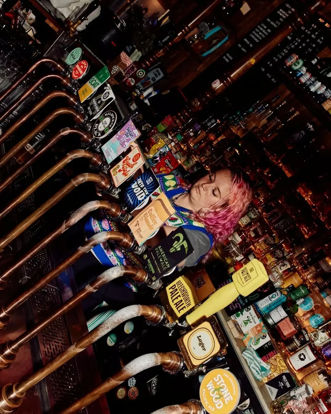 Fourteen taps, one queen to rule them all.

Miff wants to pour you a pint because it's Tuesday.

See you soon 👋