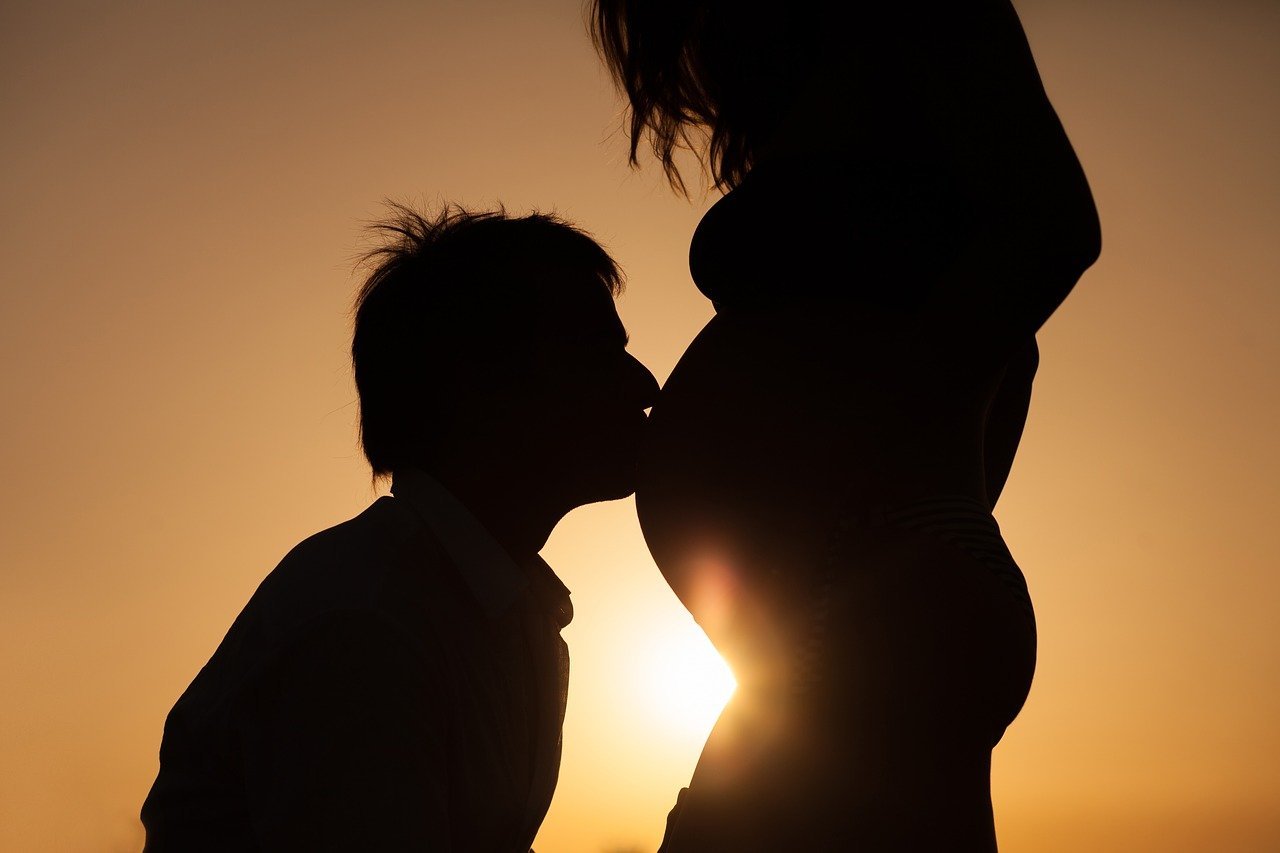 pregnancy-2221960_150.jpg