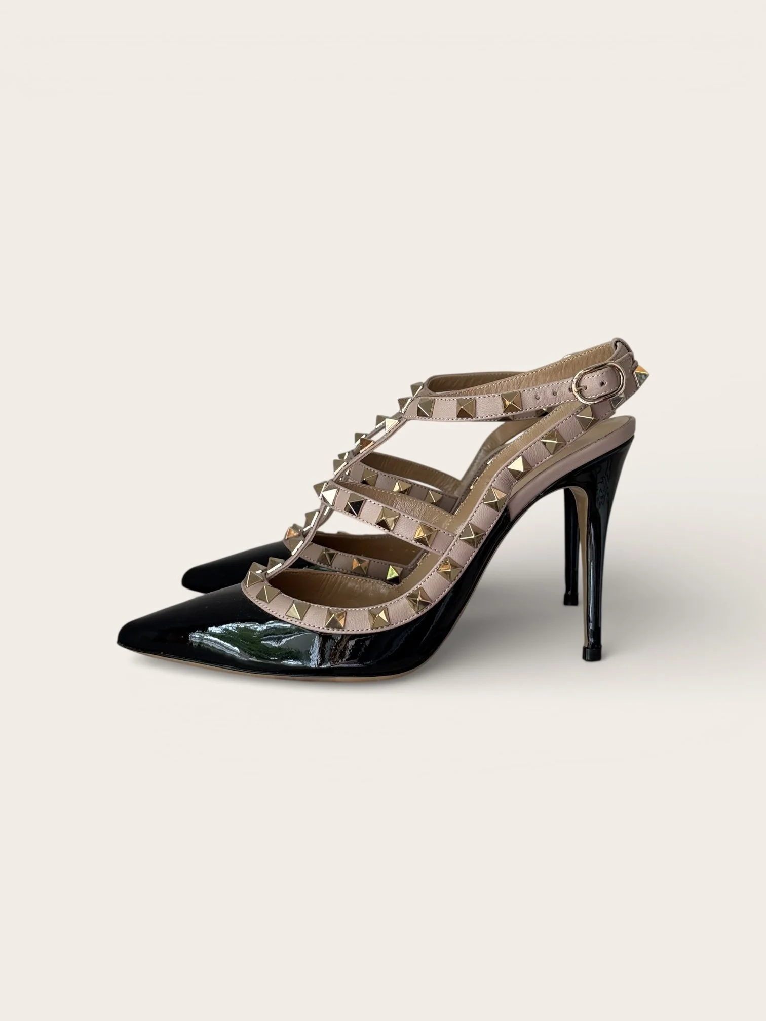 consignment Valentino heels