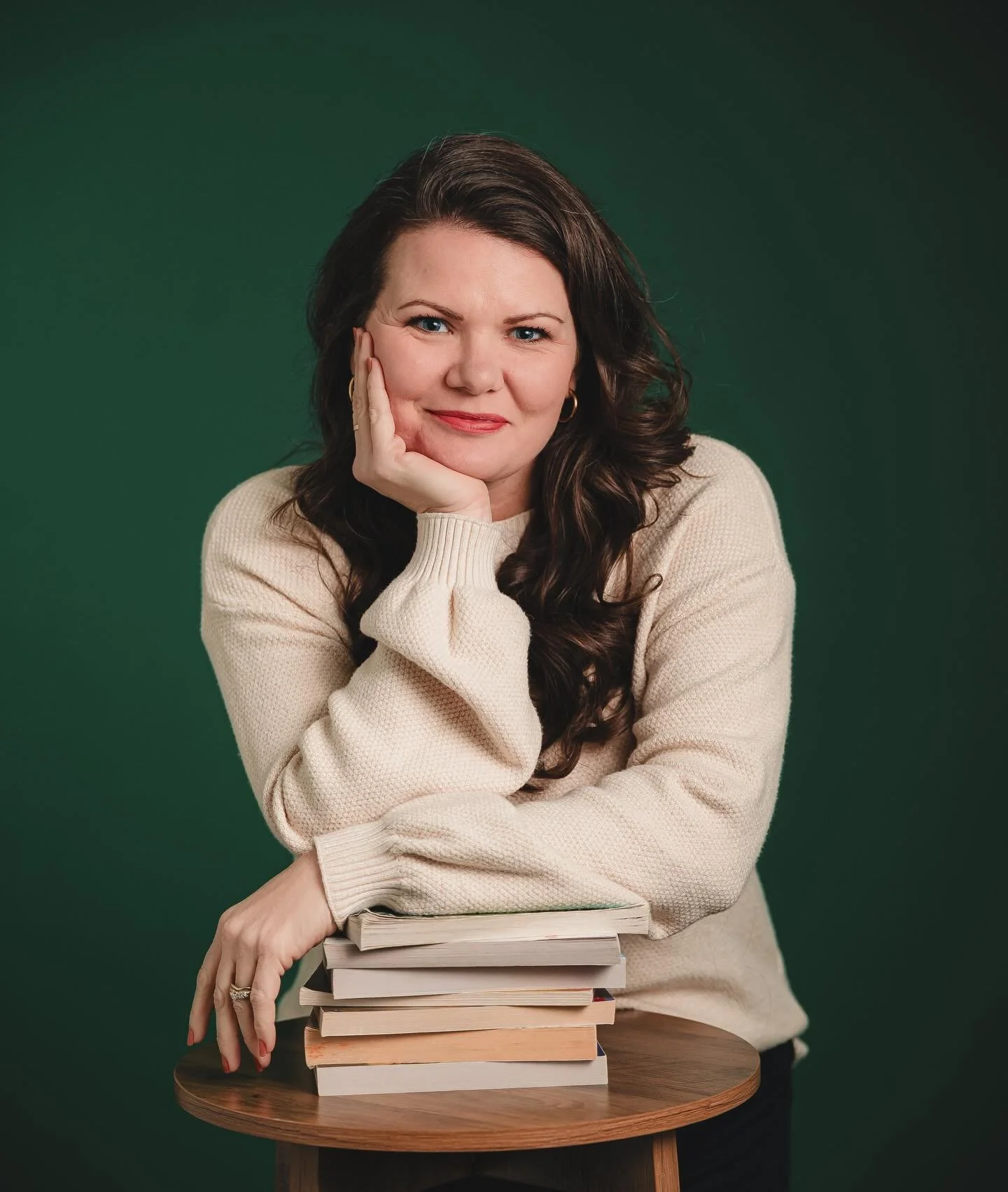 My goal has never been for others to see my work.
It&rsquo;s for you to see you.

To see what I see when I look at a mother who has poured herself into homeschooling her kids while running a business that opens doors for other moms to be brave. 

Lyn