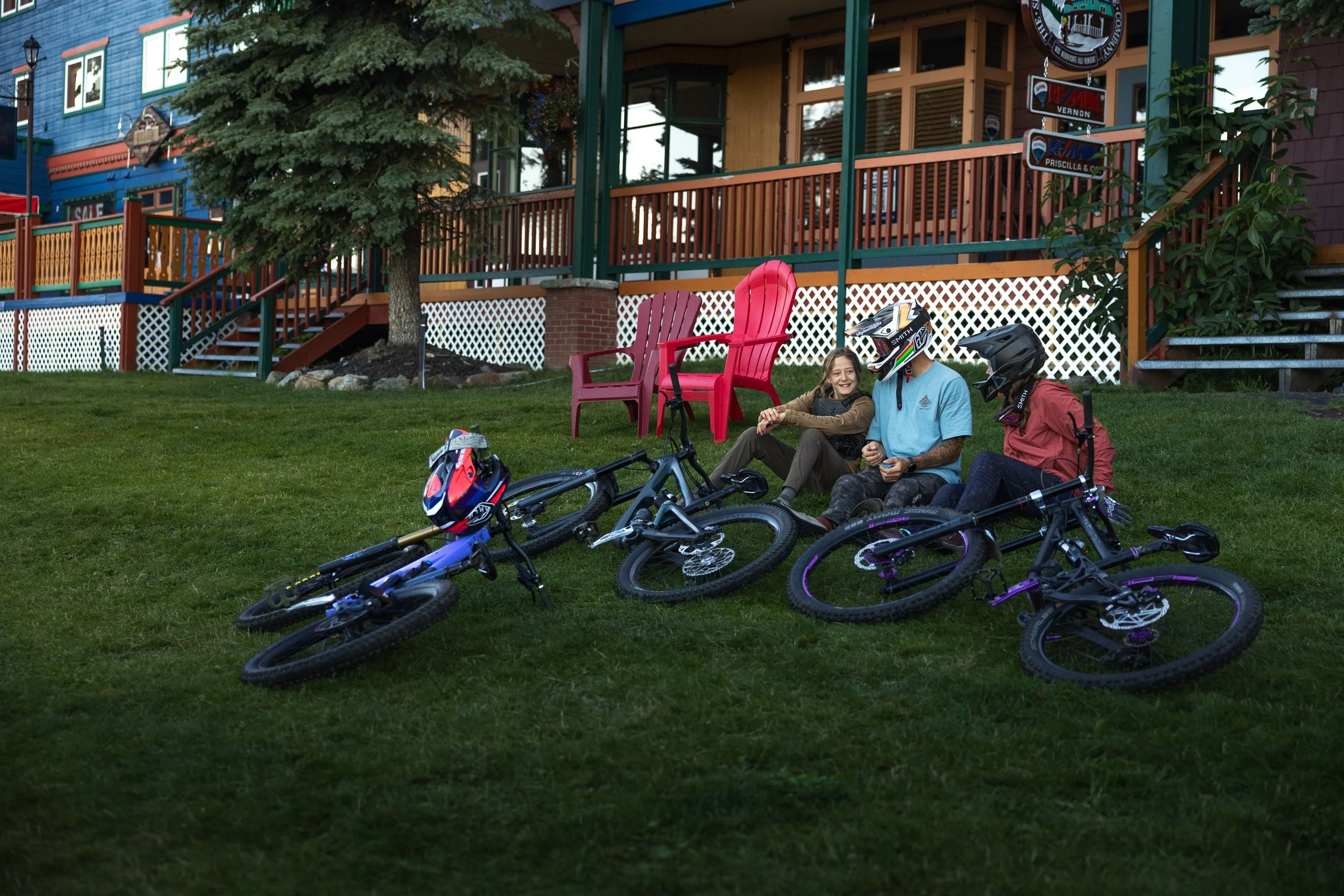 MathewWanbonPhoto_Silverstar_Ali-Courtney-Brogan_bikepark-27.jpg