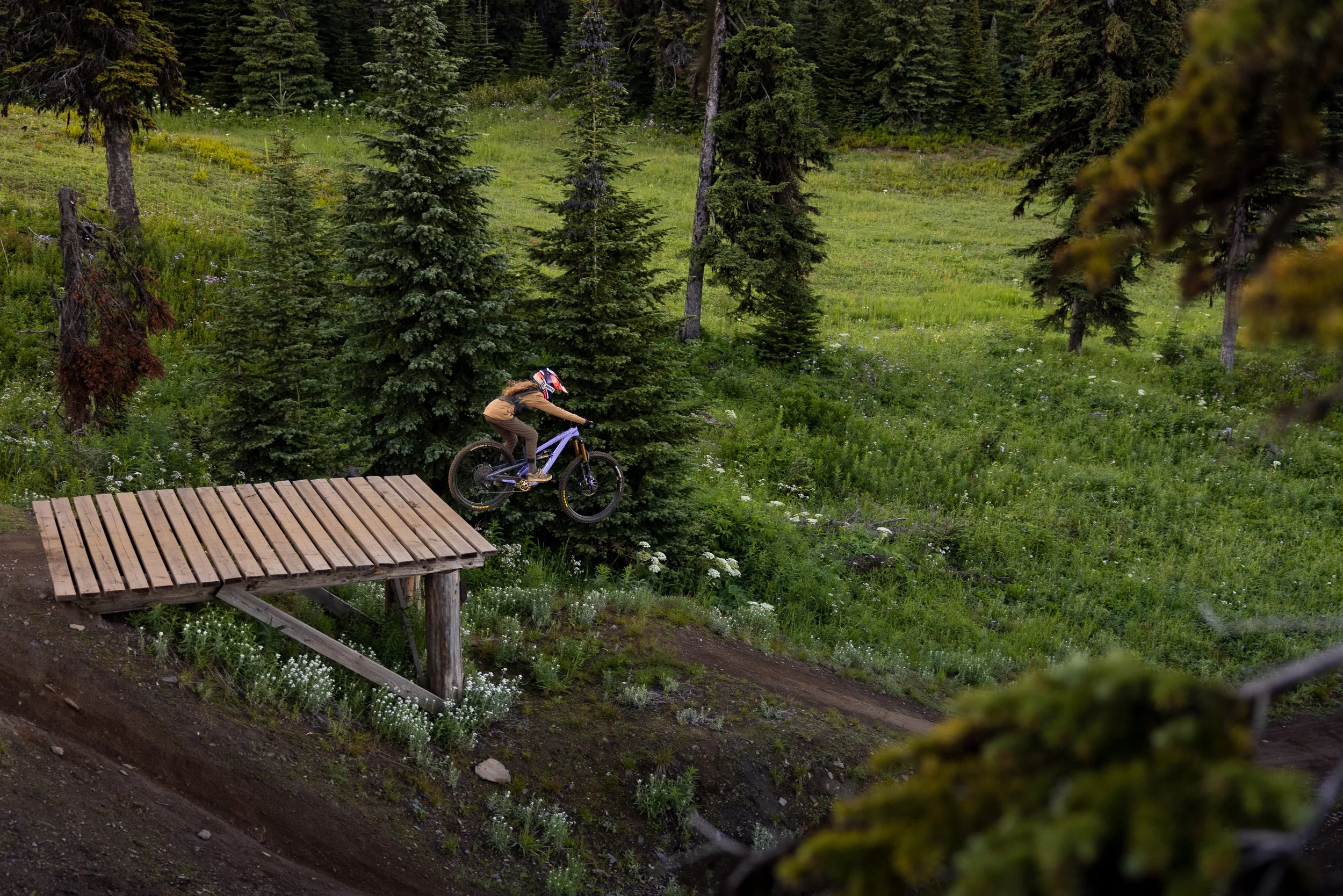 MathewWanbonPhoto_Silverstar_Ali-Courtney-Brogan_bikepark-25.jpg