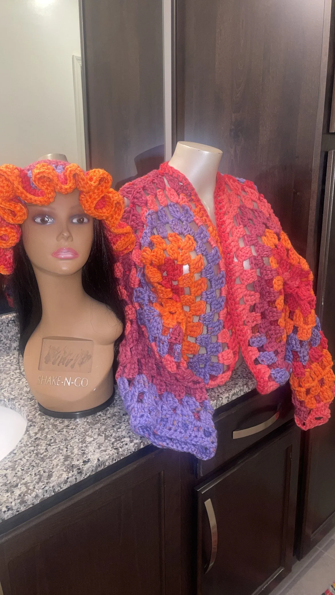 Hexy Cardi & Ariel's Crown