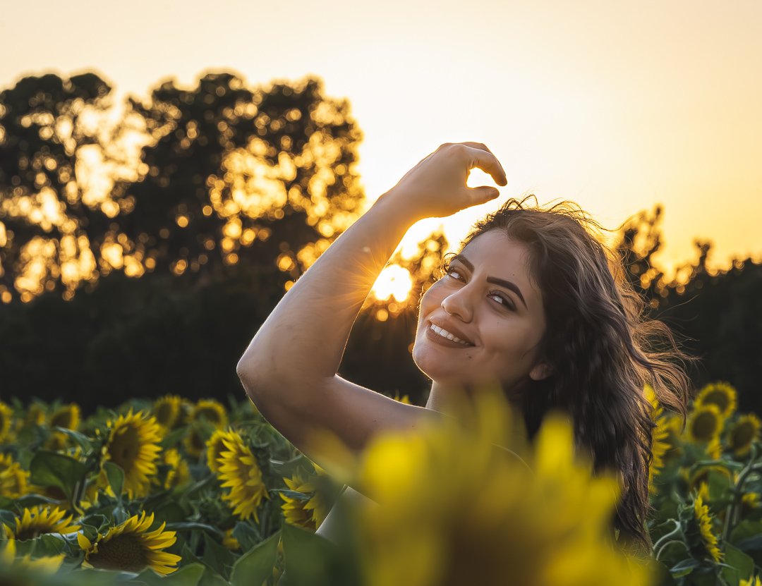 What is the Difference Between a Headshot and a Portrait?