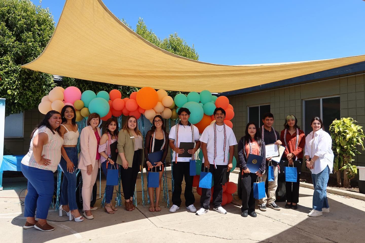 RECAP of our Grad Celebration and Fundraiser 🎓✨

It was such a great day and way to gather our families to celebrate their students success! 

Thank you to our friends and supporters who came to celebrate with us, who believe in JOYA&rsquo;s mission