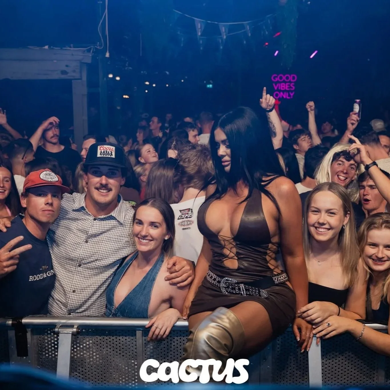 Facetune_08-04-2026-22-47-23.jpg