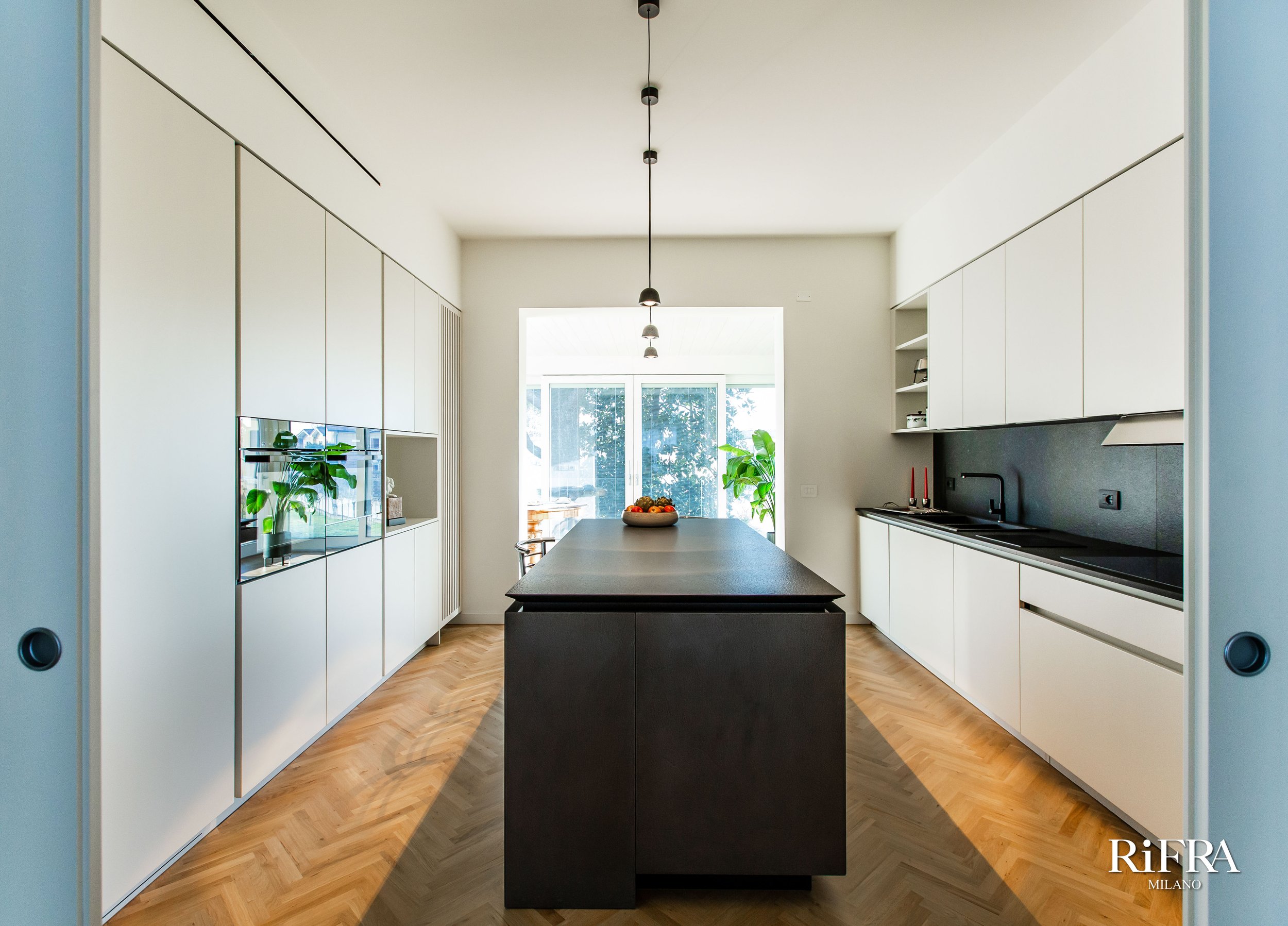 Entdecke die neue Küche FLY von RiFRA: Verwirklichung in Vicenza