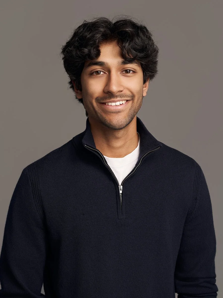 headshots-nyc-young-professional-black-jacket.jpg