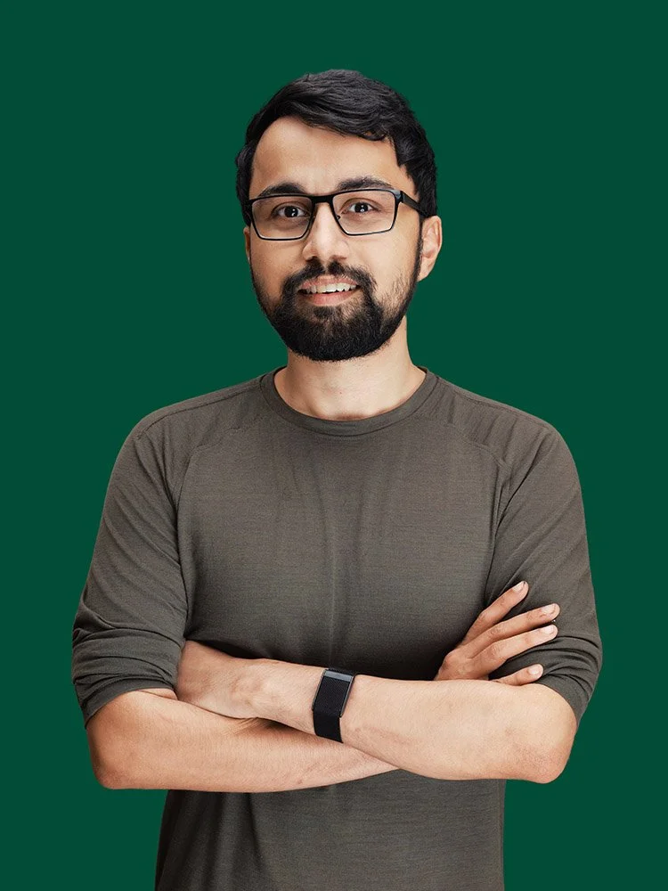 MATCH_PROD x MAXIMOR_AI4708-hero-green.jpg