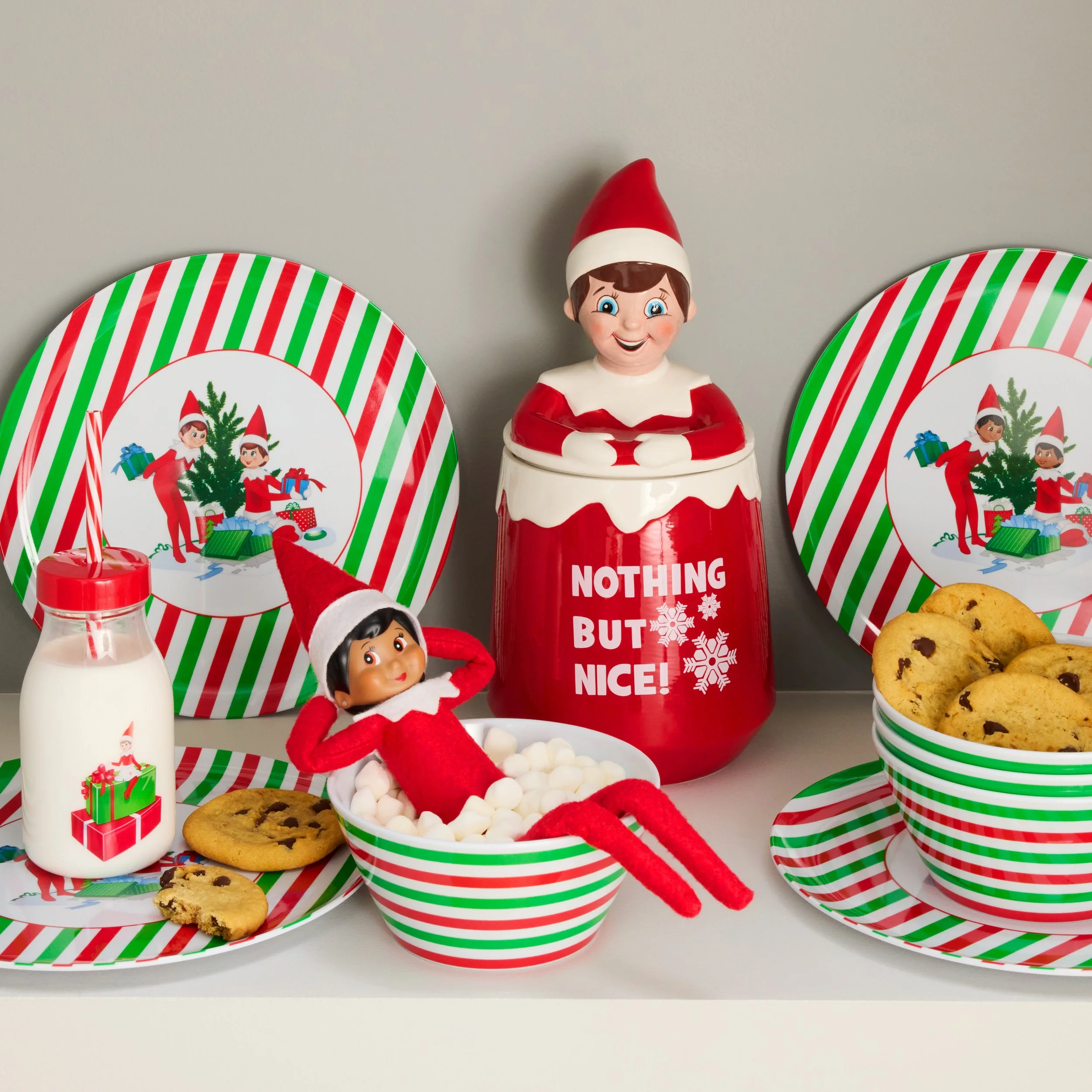 FY25Q4_CC_ElfOnTheShelf_MM_04.jpg