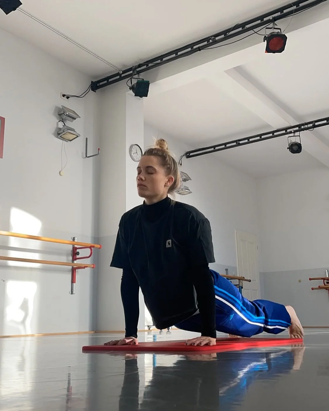 2024. Photo Recap. Part 1. 

#2024 #life #love #moments #memories #friends #danceartist #berlin #berlindance #danceteacher #artist #photorecap #thankful