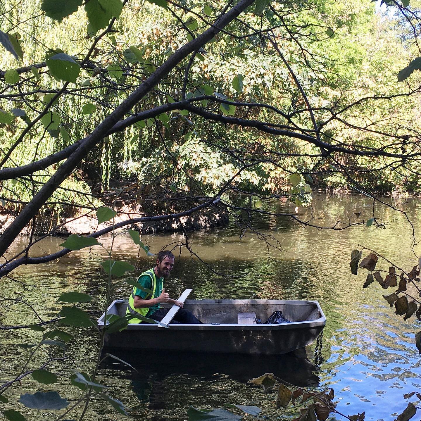 Meet our park keeper Joe, going the extra mile to pick up litter from the lake so it&rsquo;s safe for the ducks and geese and lovely for us to look at. Thank you!

We have a community litter pick (not the lake!) the first Saturday of the month (10-11